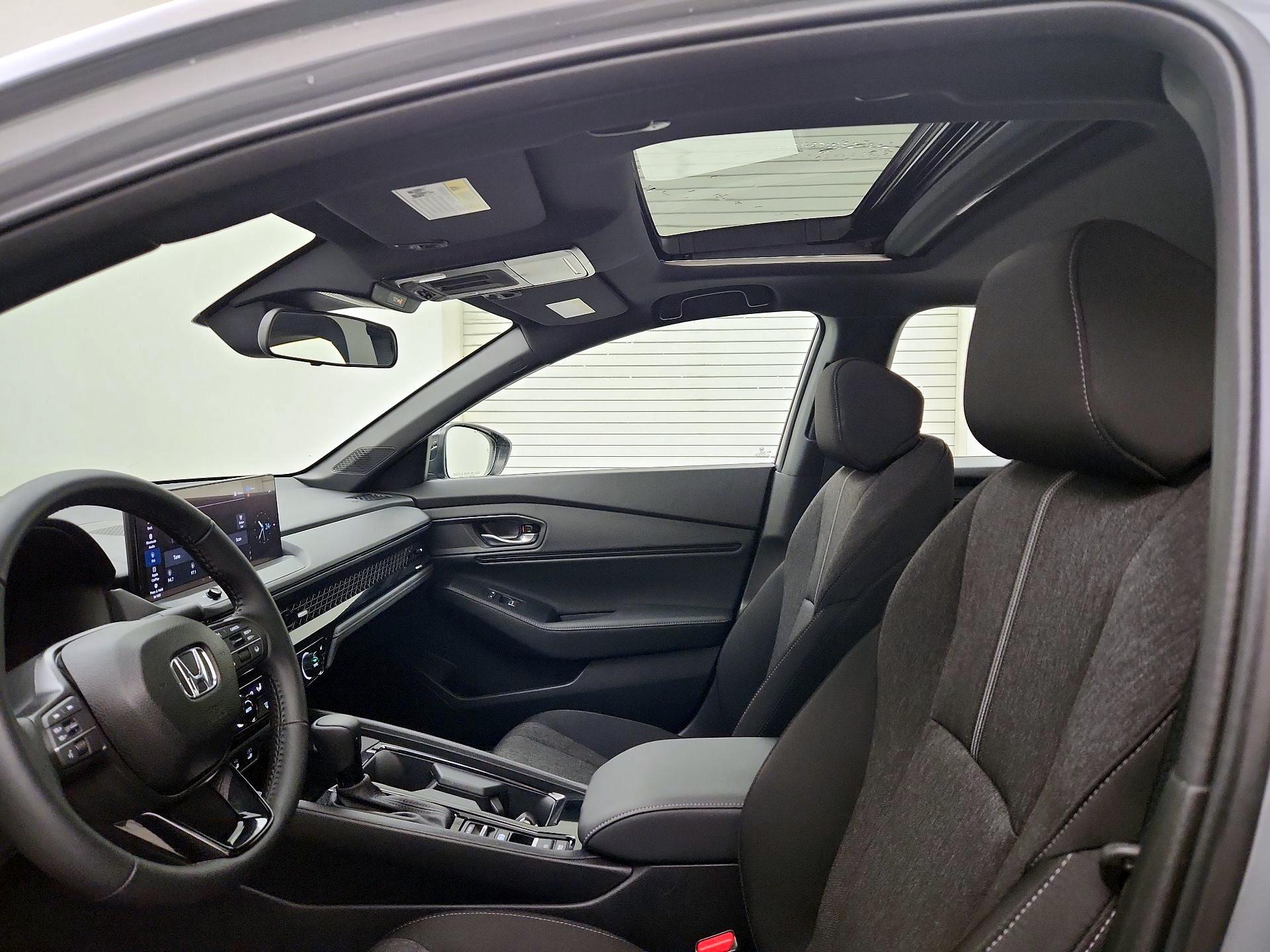 Thumbnail: 2025 Honda Accord - 18