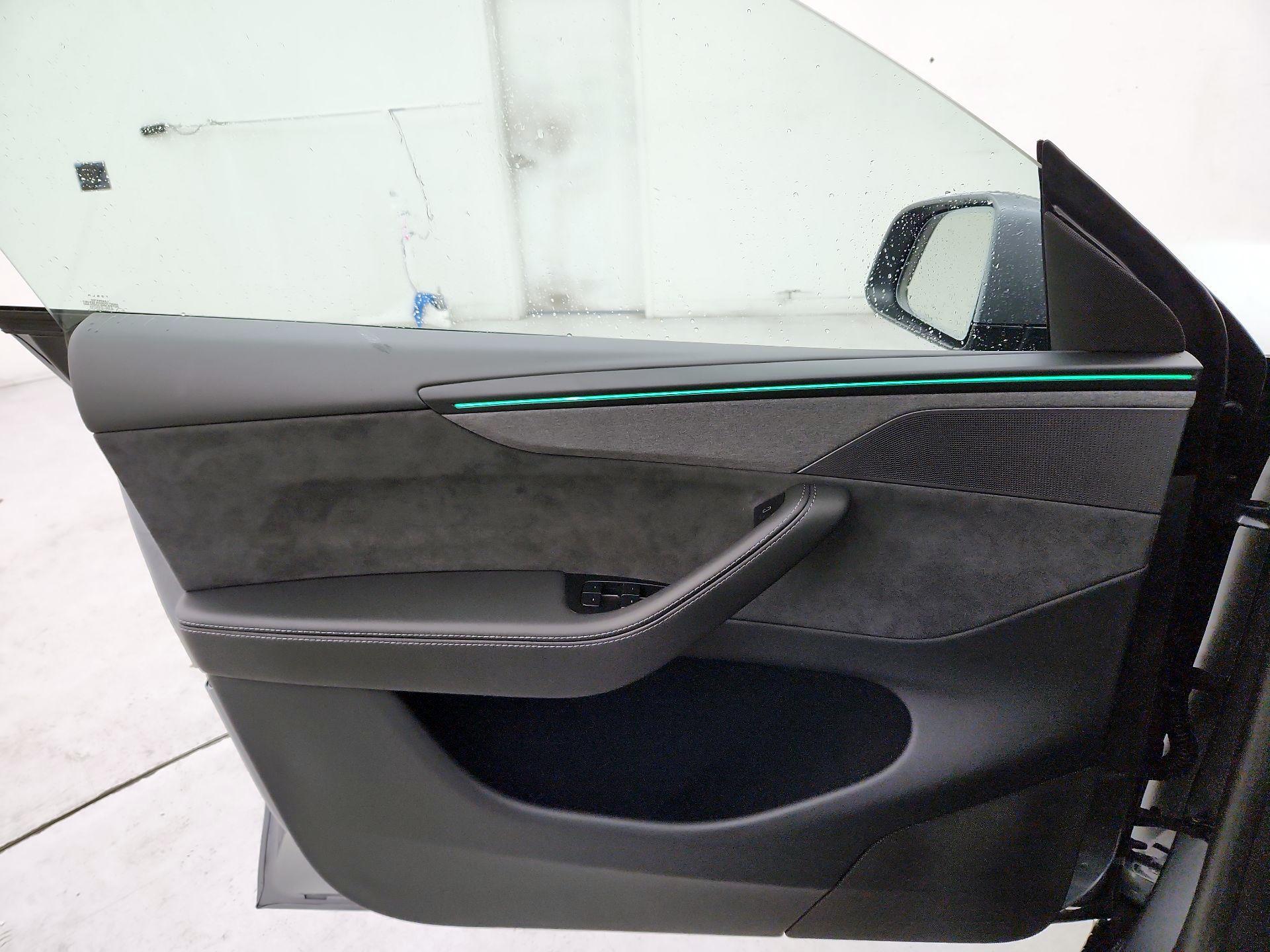 Thumbnail: 2026 Tesla Model Y - 12