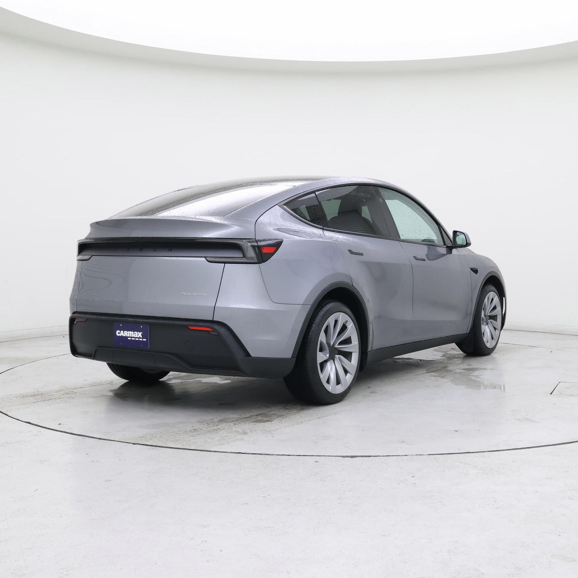 Thumbnail: 2026 Tesla Model Y - 8