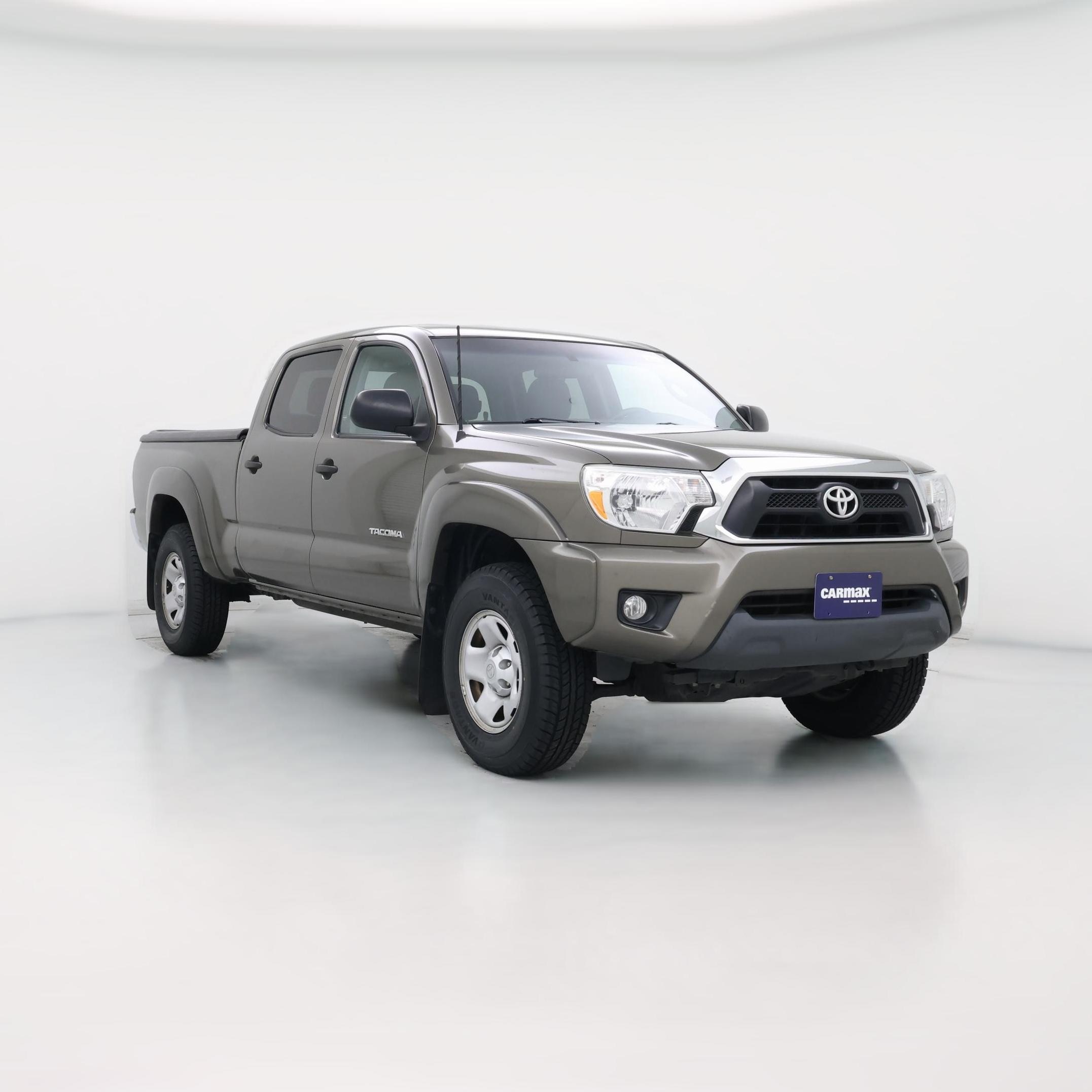 Thumbnail: 2015 Toyota Tacoma - 1