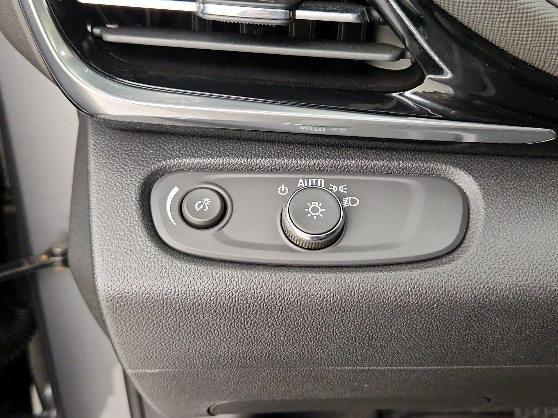 Thumbnail: 2024 Buick Envista - 13