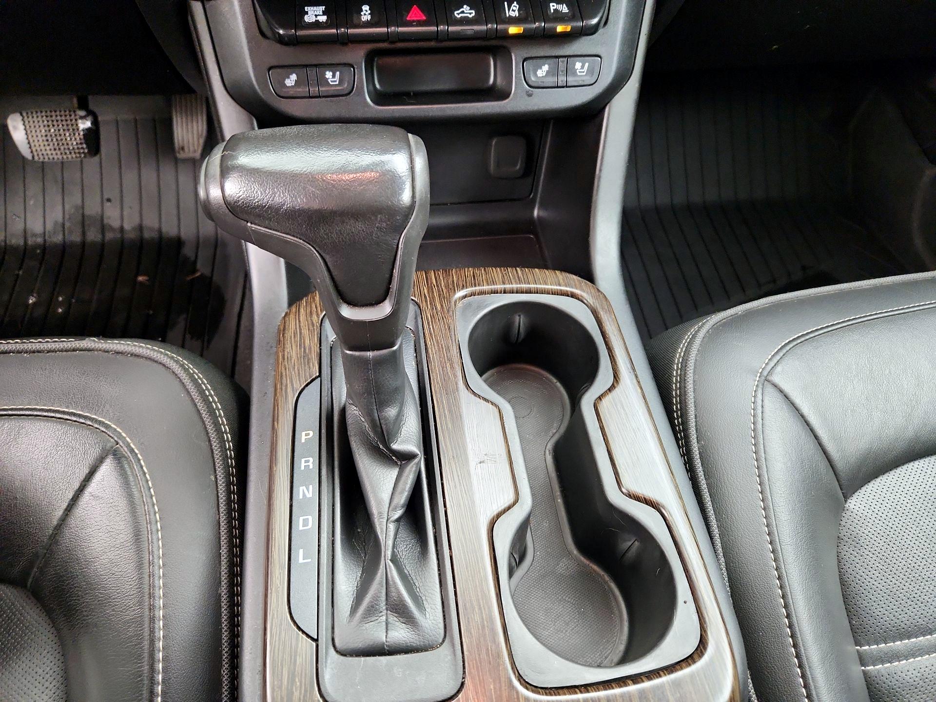 Thumbnail: 2019 GMC Canyon - 18