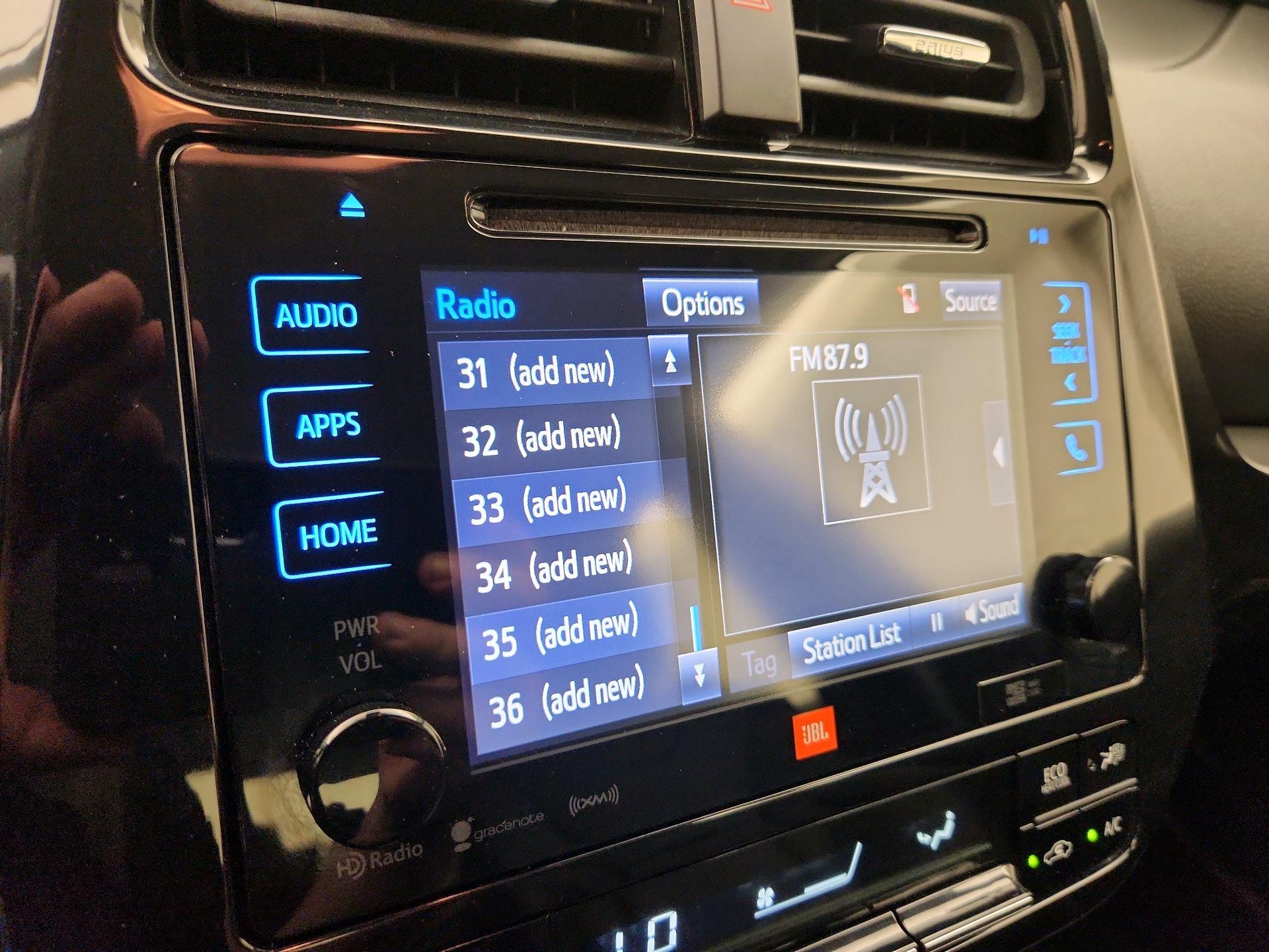 Thumbnail: 2017 Toyota Prius - 16