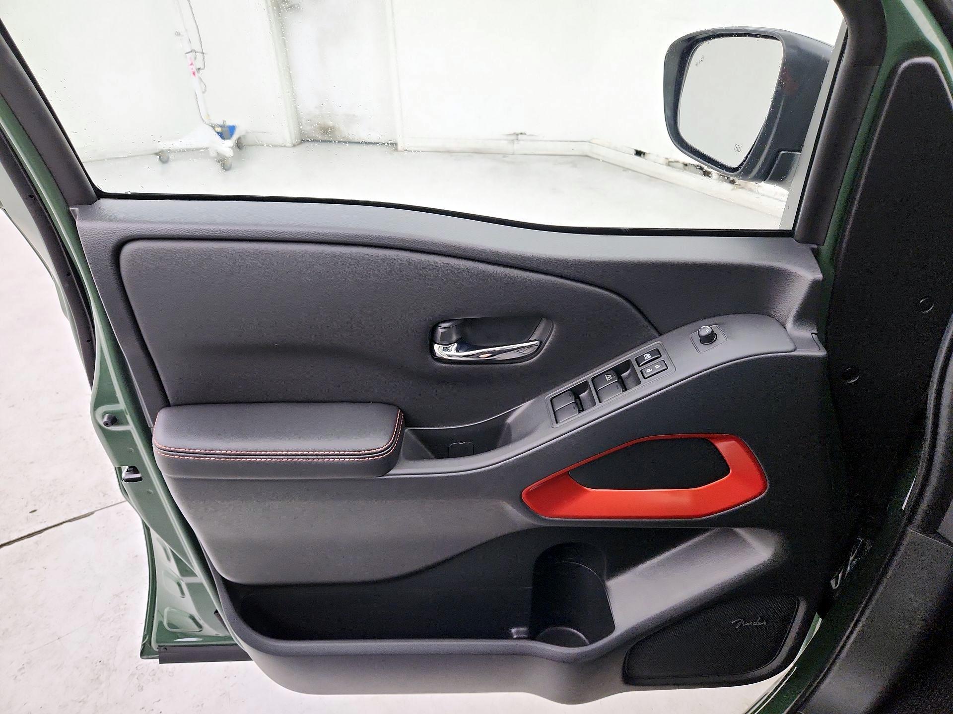 Thumbnail: 2025 Nissan Frontier - 12