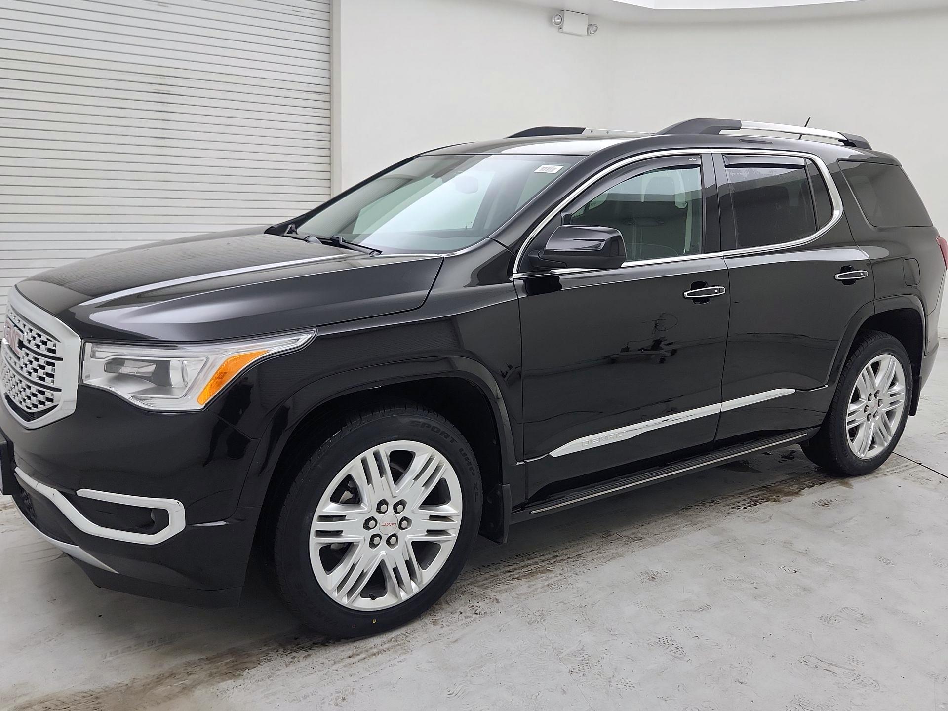 Thumbnail: 2017 GMC Acadia - 3