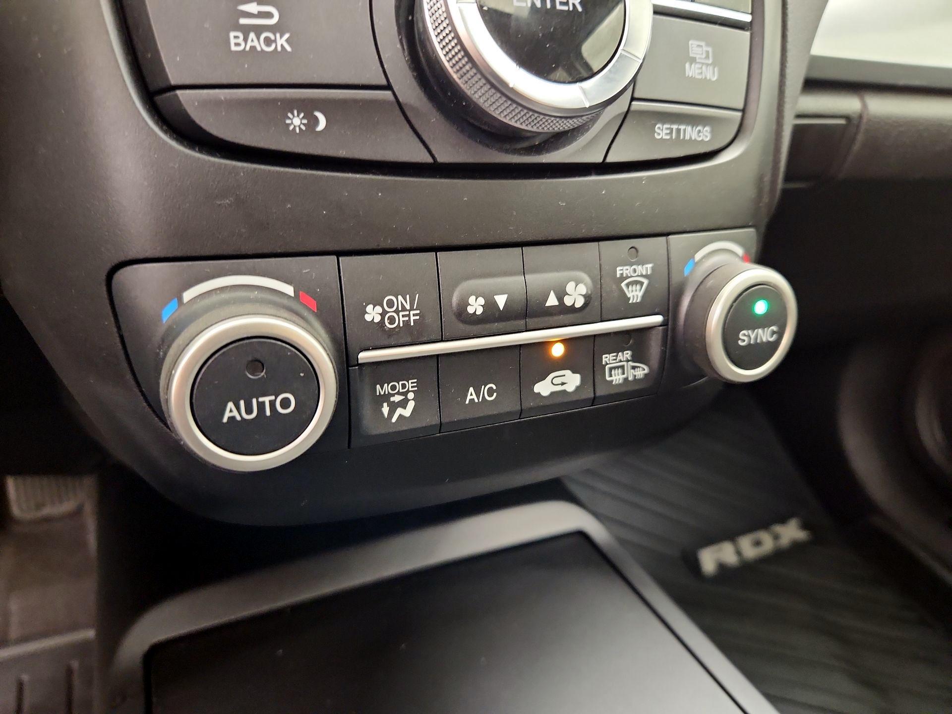 Thumbnail: 2017 Acura RDX - 17