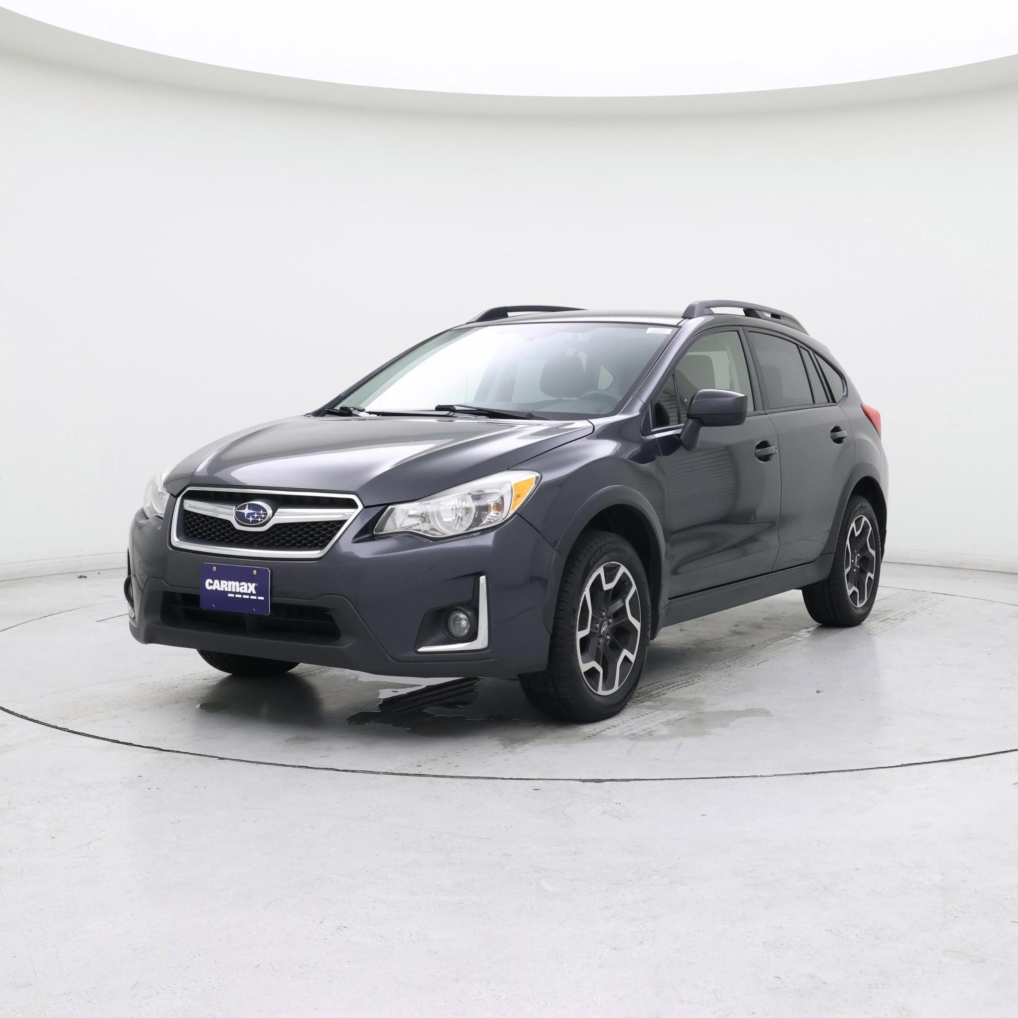 Thumbnail: 2017 Subaru Crosstrek - 4