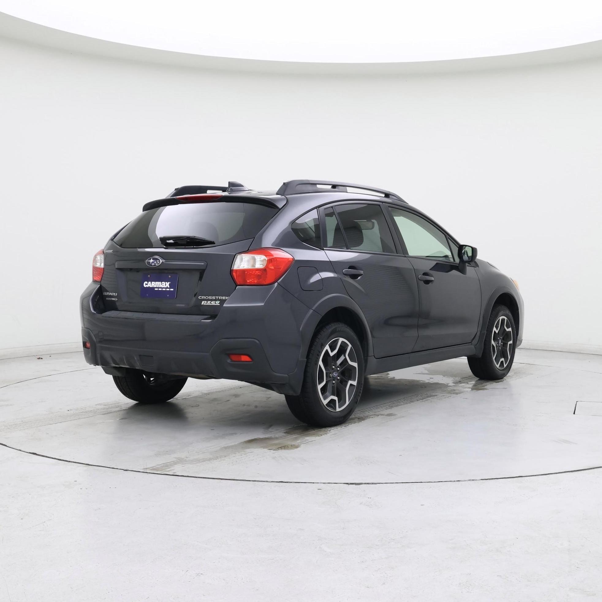 Thumbnail: 2017 Subaru Crosstrek - 8