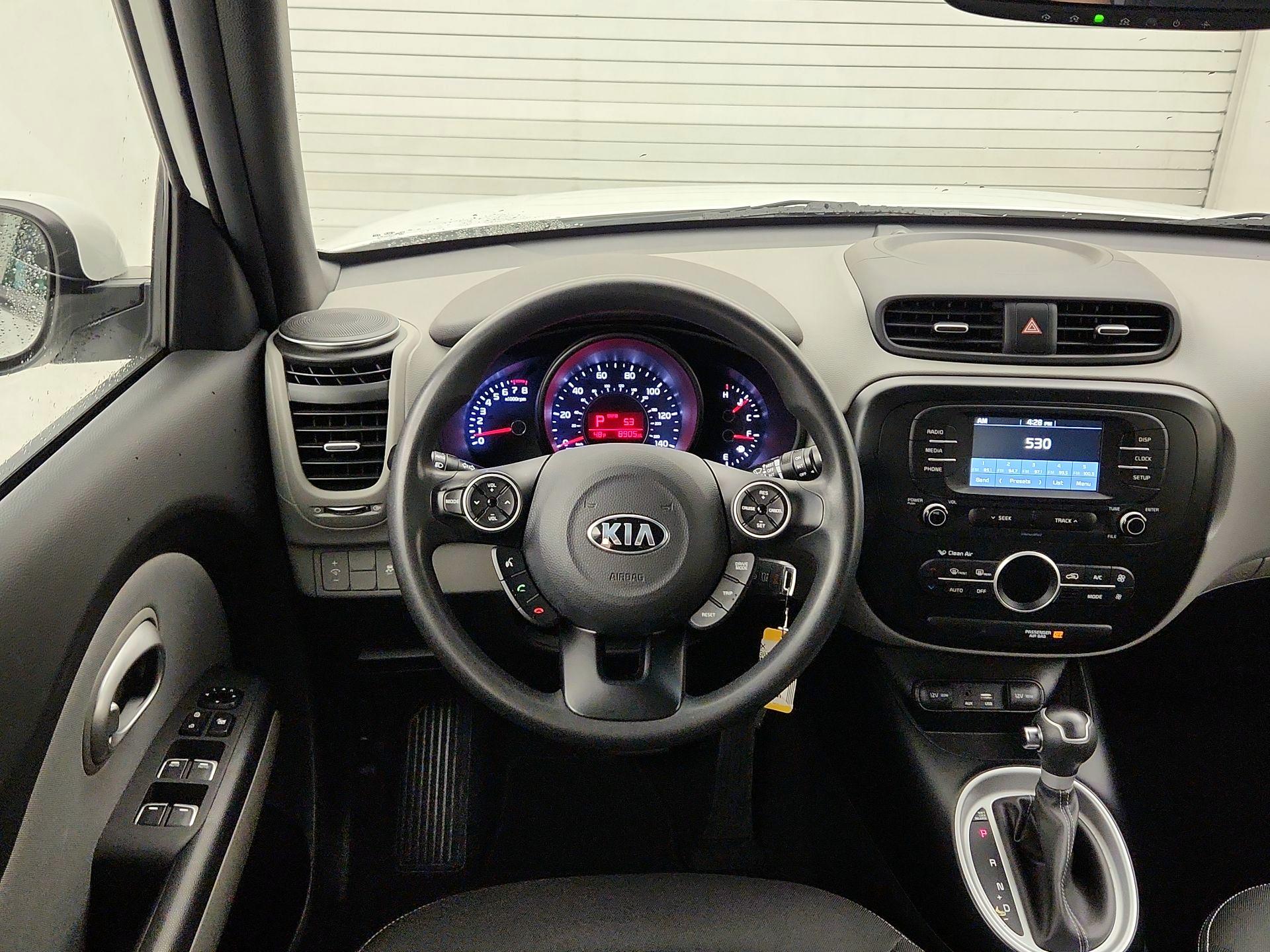 Thumbnail: 2017 Kia Soul - 10