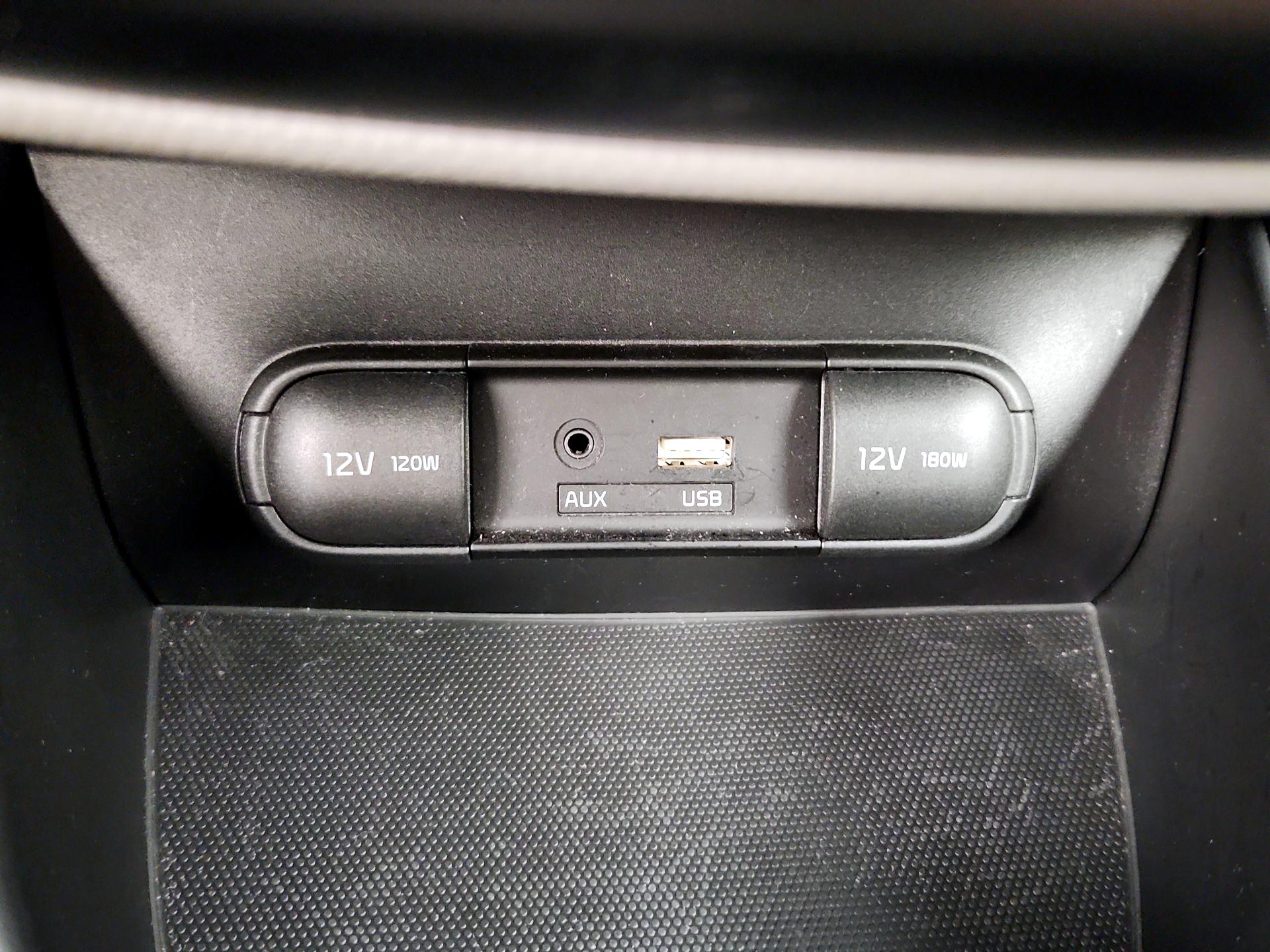 Thumbnail: 2017 Kia Soul - 18