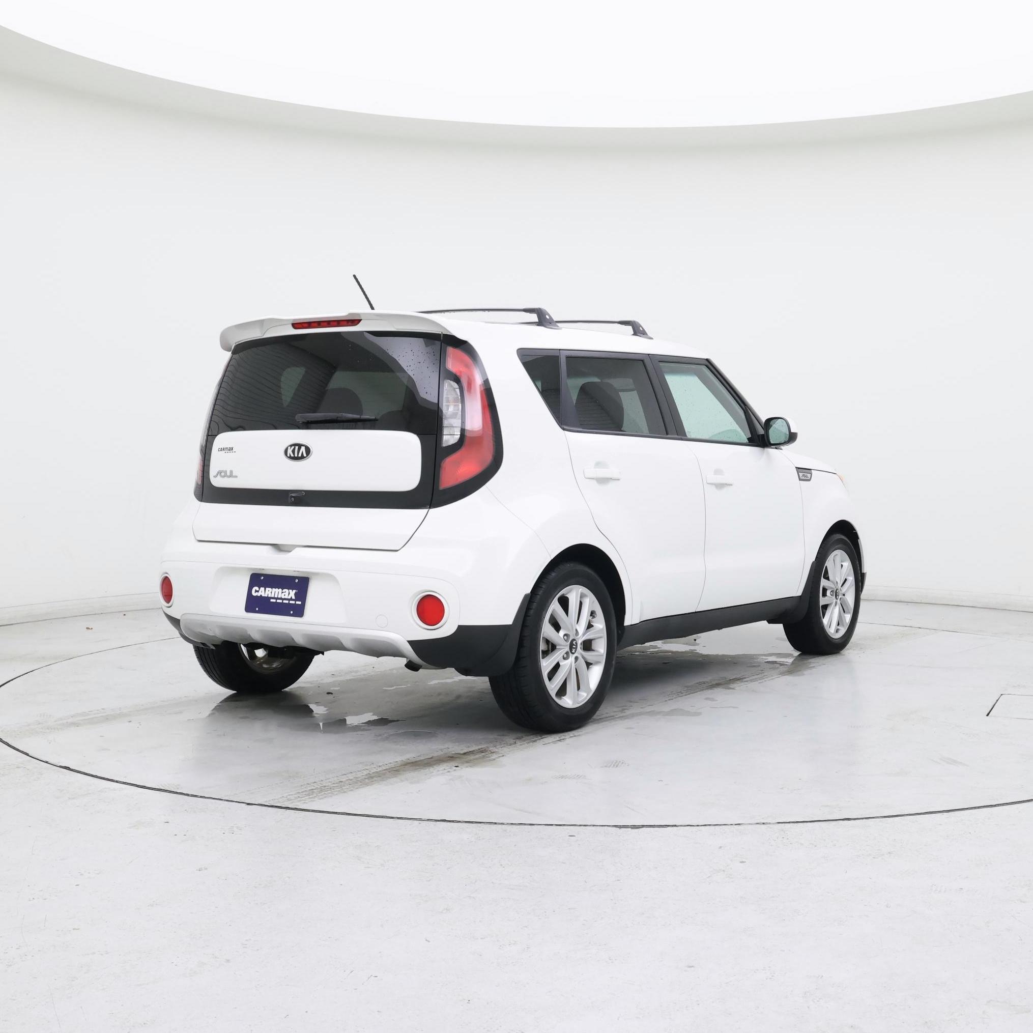 Thumbnail: 2017 Kia Soul - 8