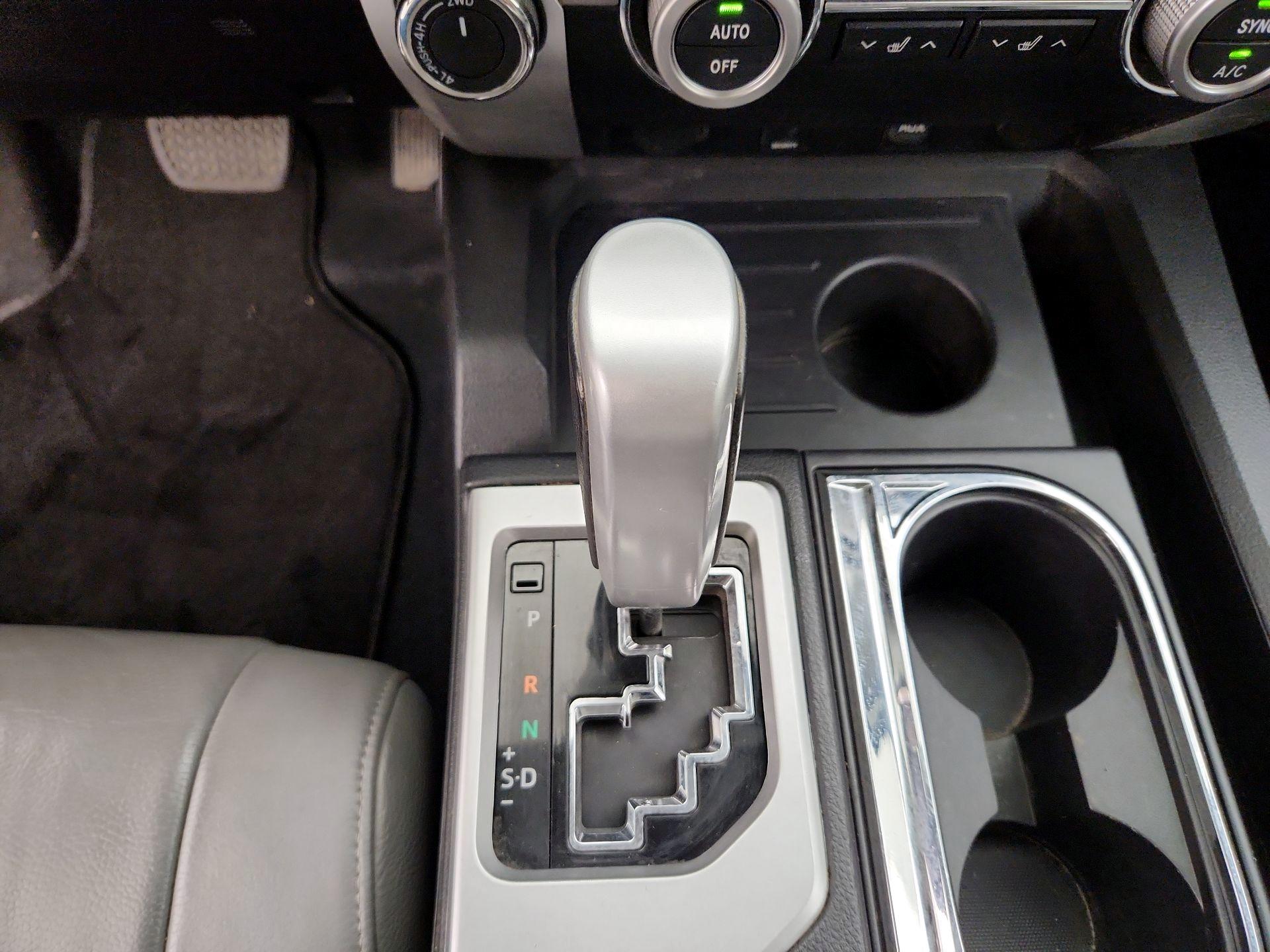 Thumbnail: 2016 Toyota Tundra - 17