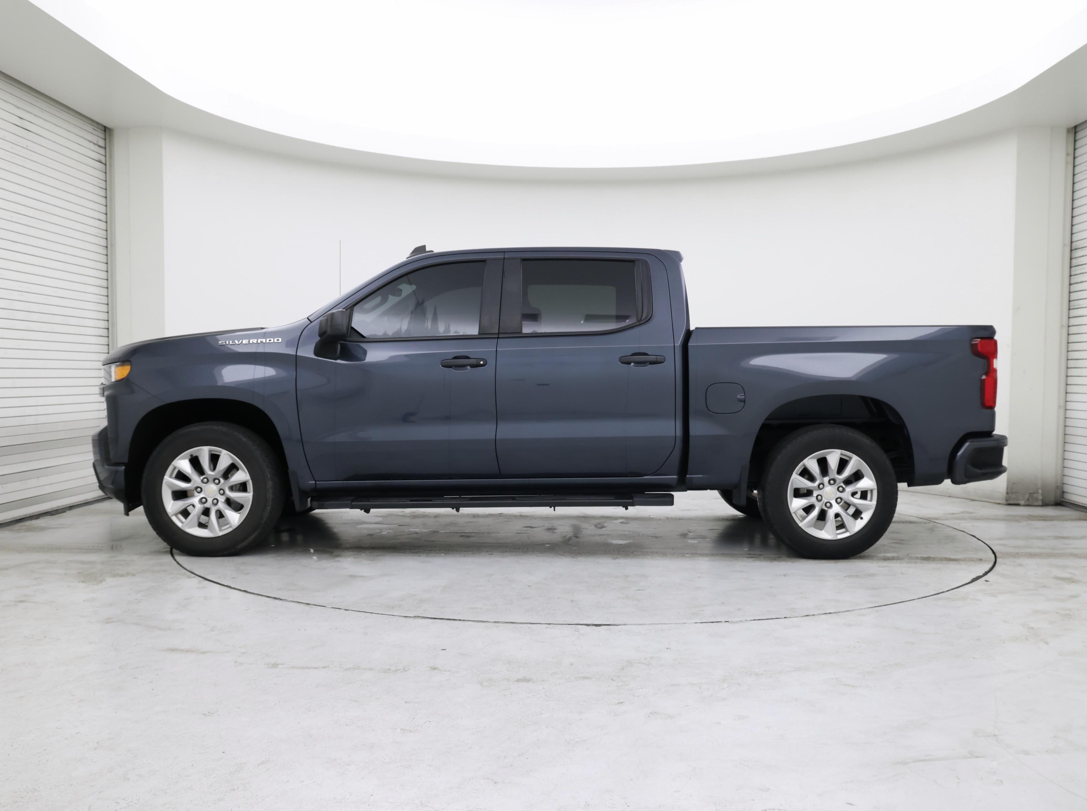 Thumbnail: 2021 Chevrolet Silverado 1500 - 3