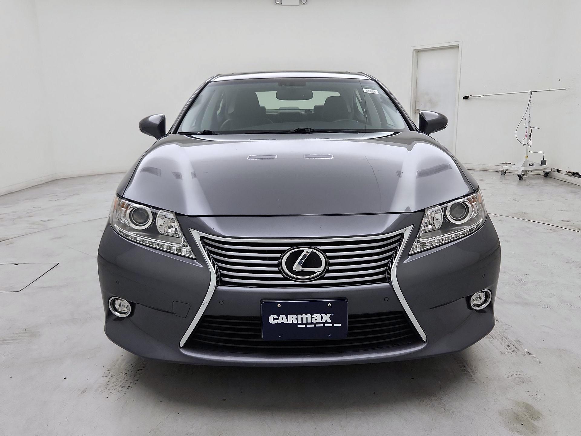 Thumbnail: 2014 Lexus ES - 2