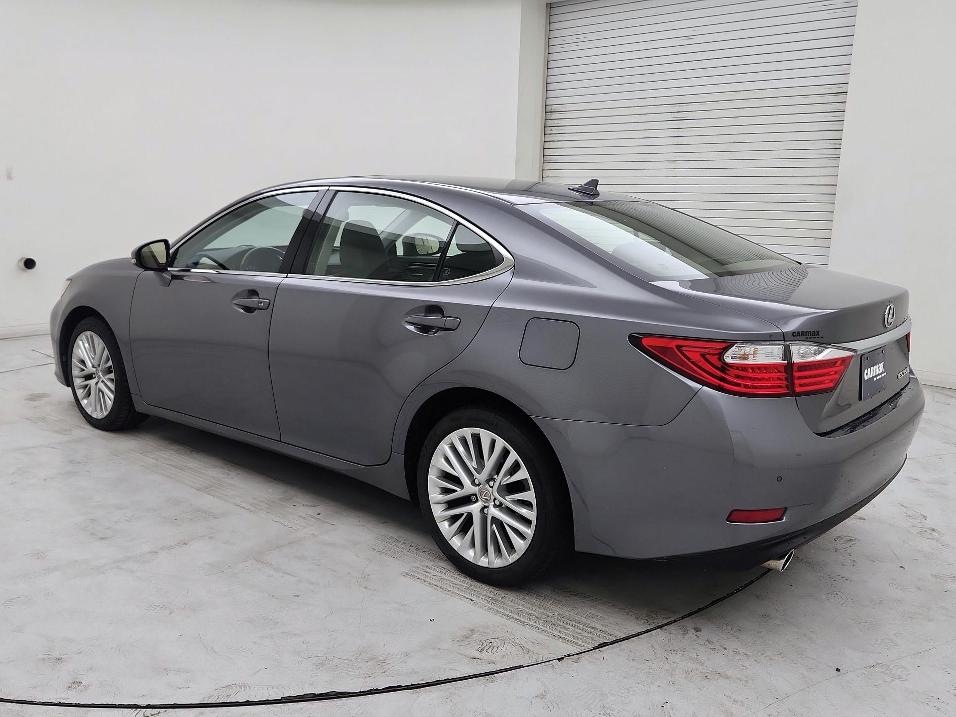 Thumbnail: 2014 Lexus ES - 7