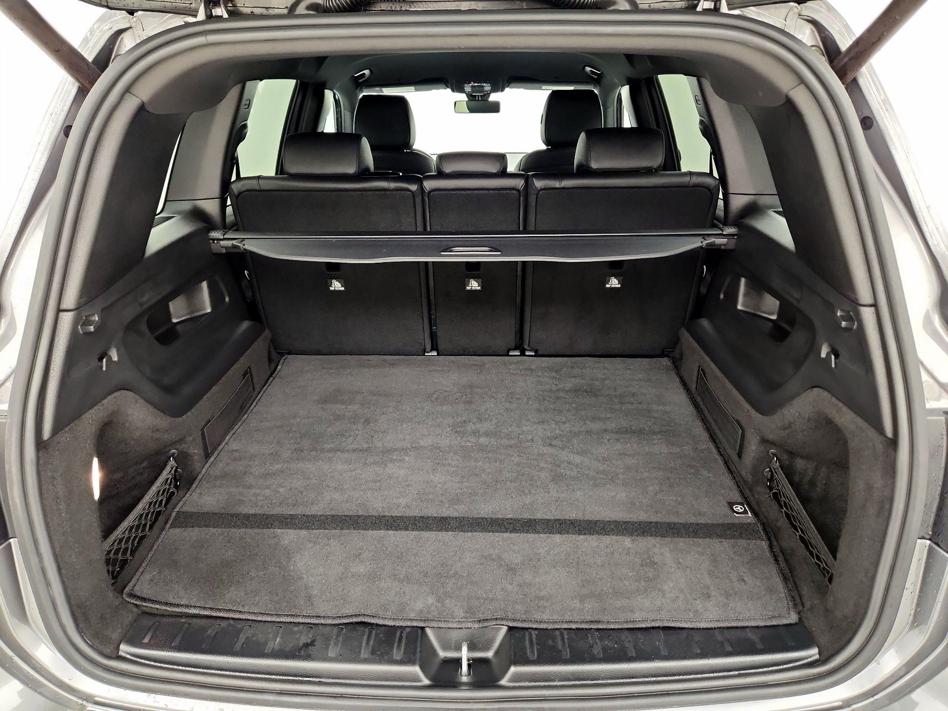 Thumbnail: 2020 Mercedes-Benz GLB - 20