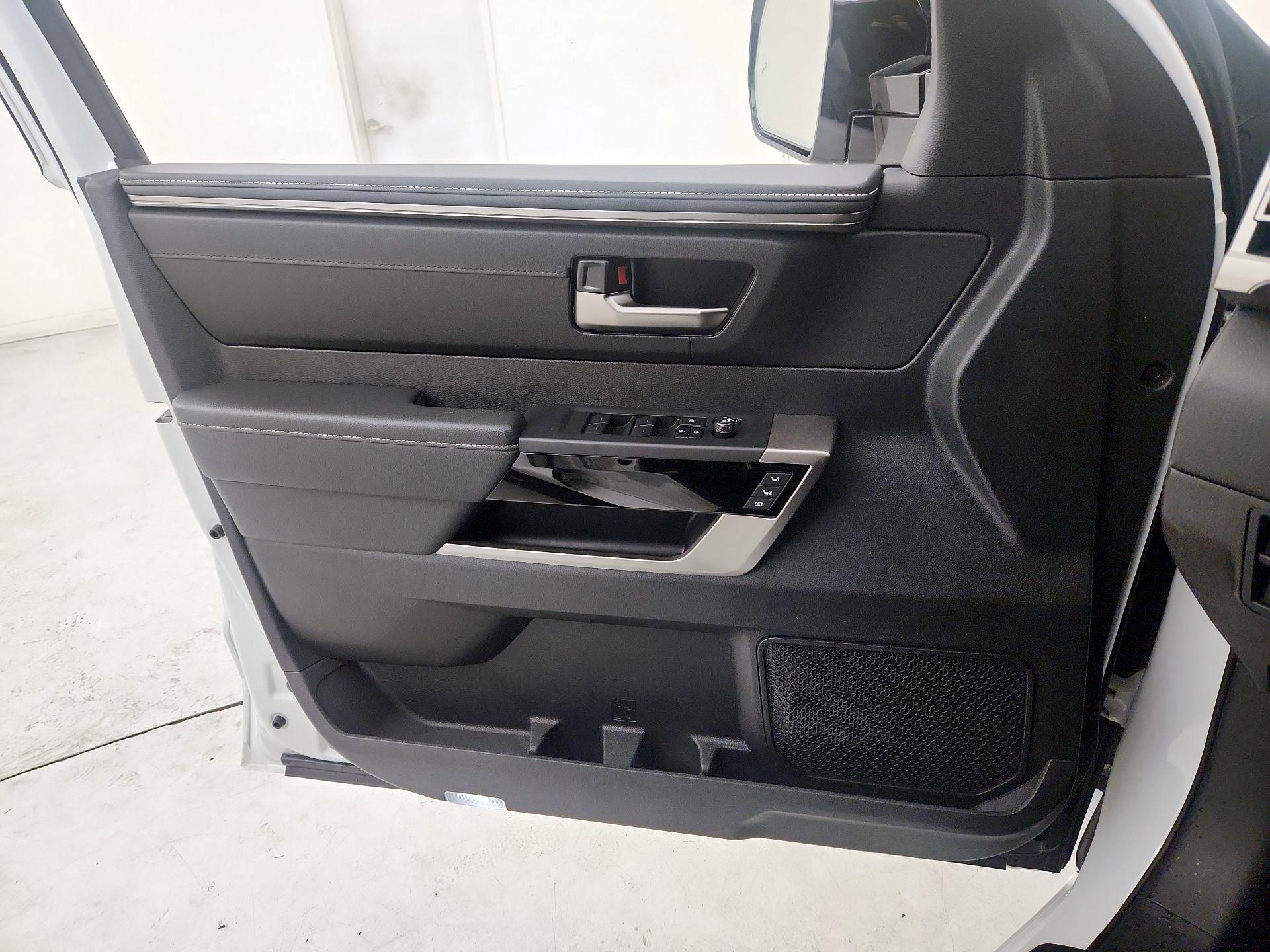 Thumbnail: 2026 Toyota Tundra - 12