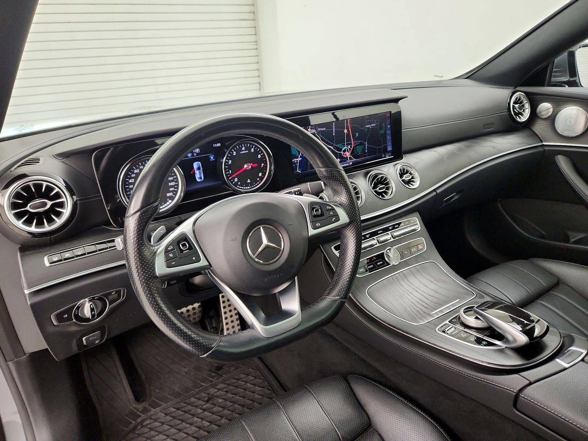 Thumbnail: 2018 Mercedes-Benz E-Class - 9