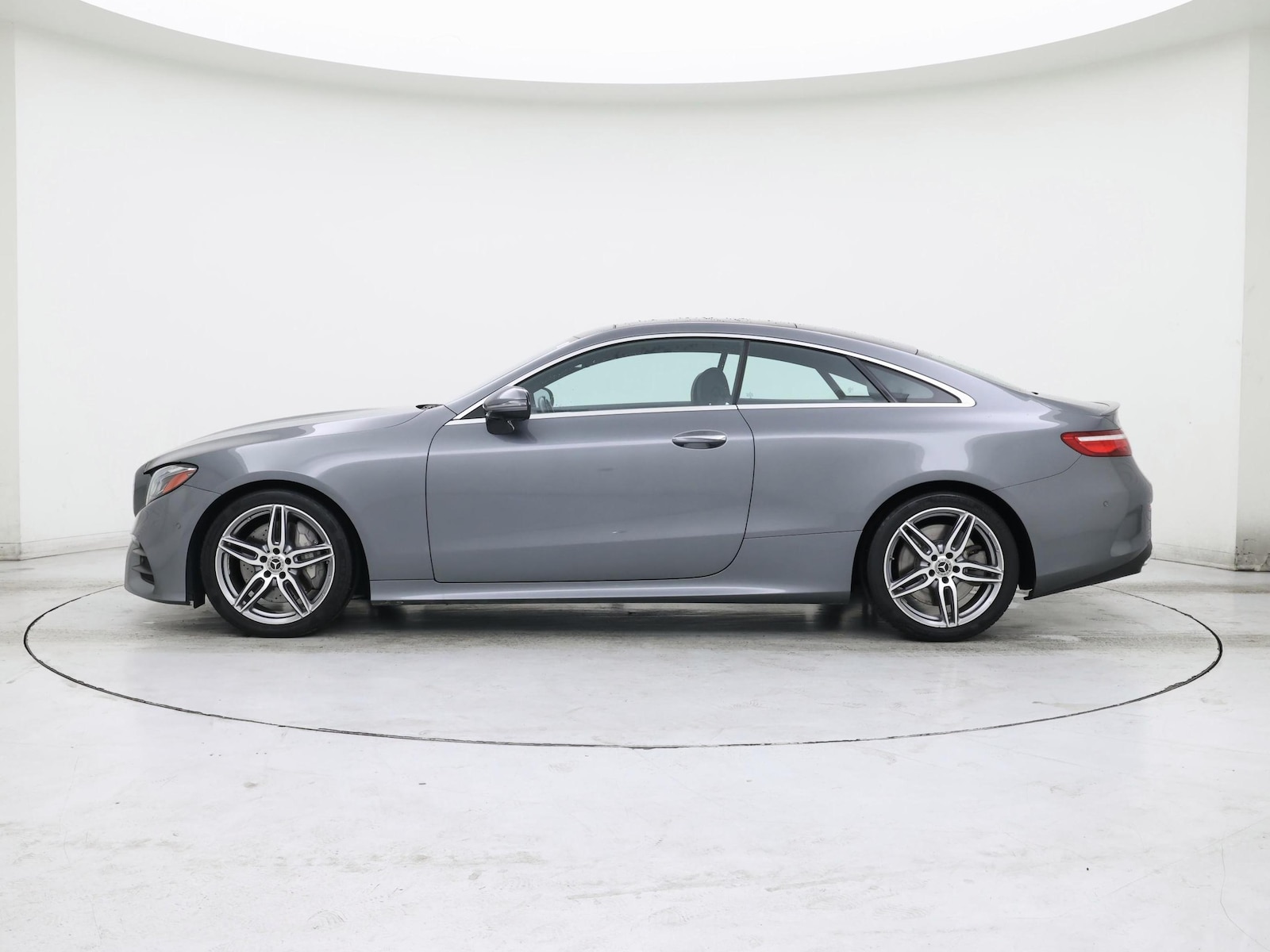 2018 Mercedes-Benz E-Class E400 - Photo 4
