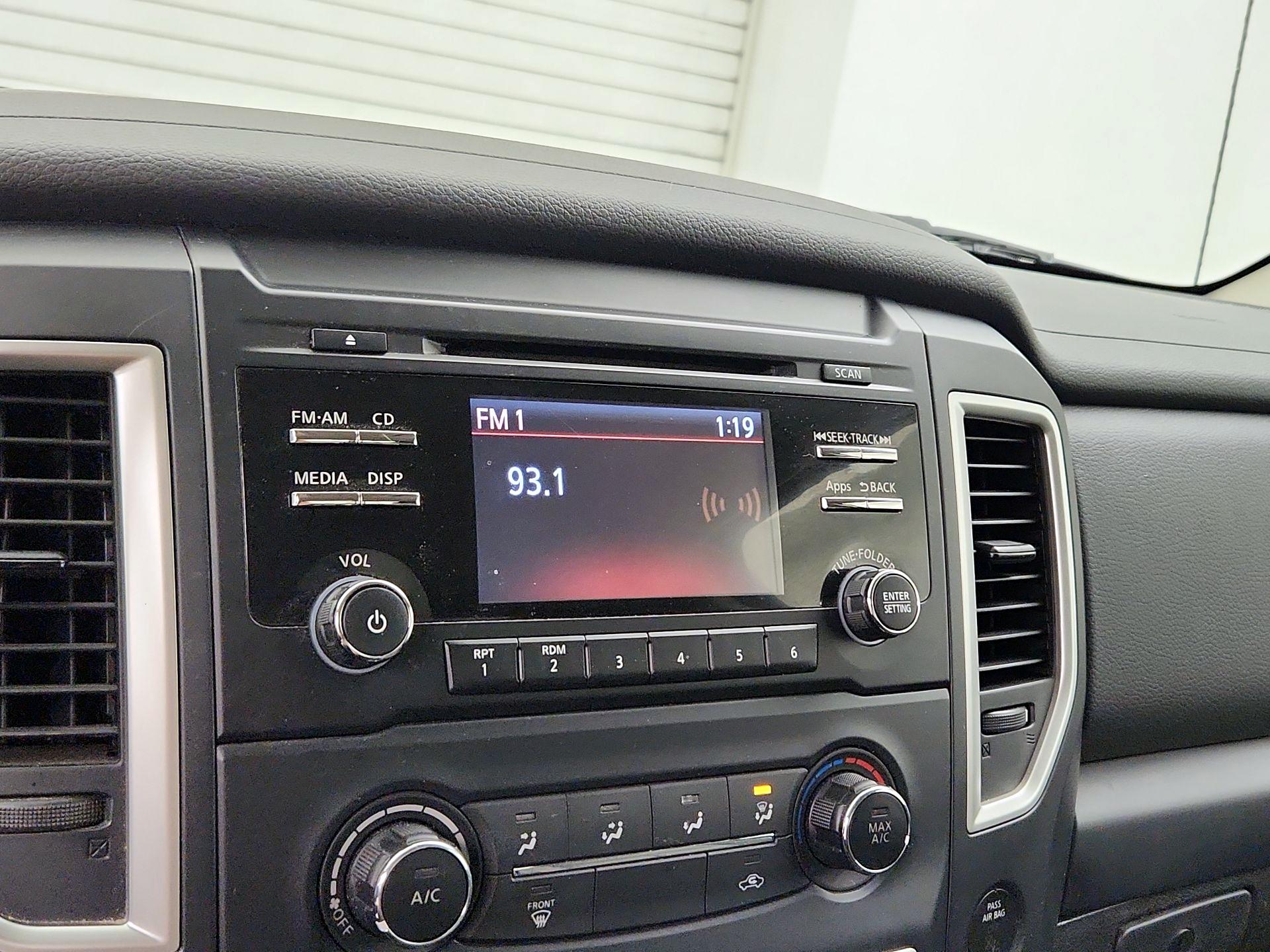 Thumbnail: 2017 Nissan Titan - 14