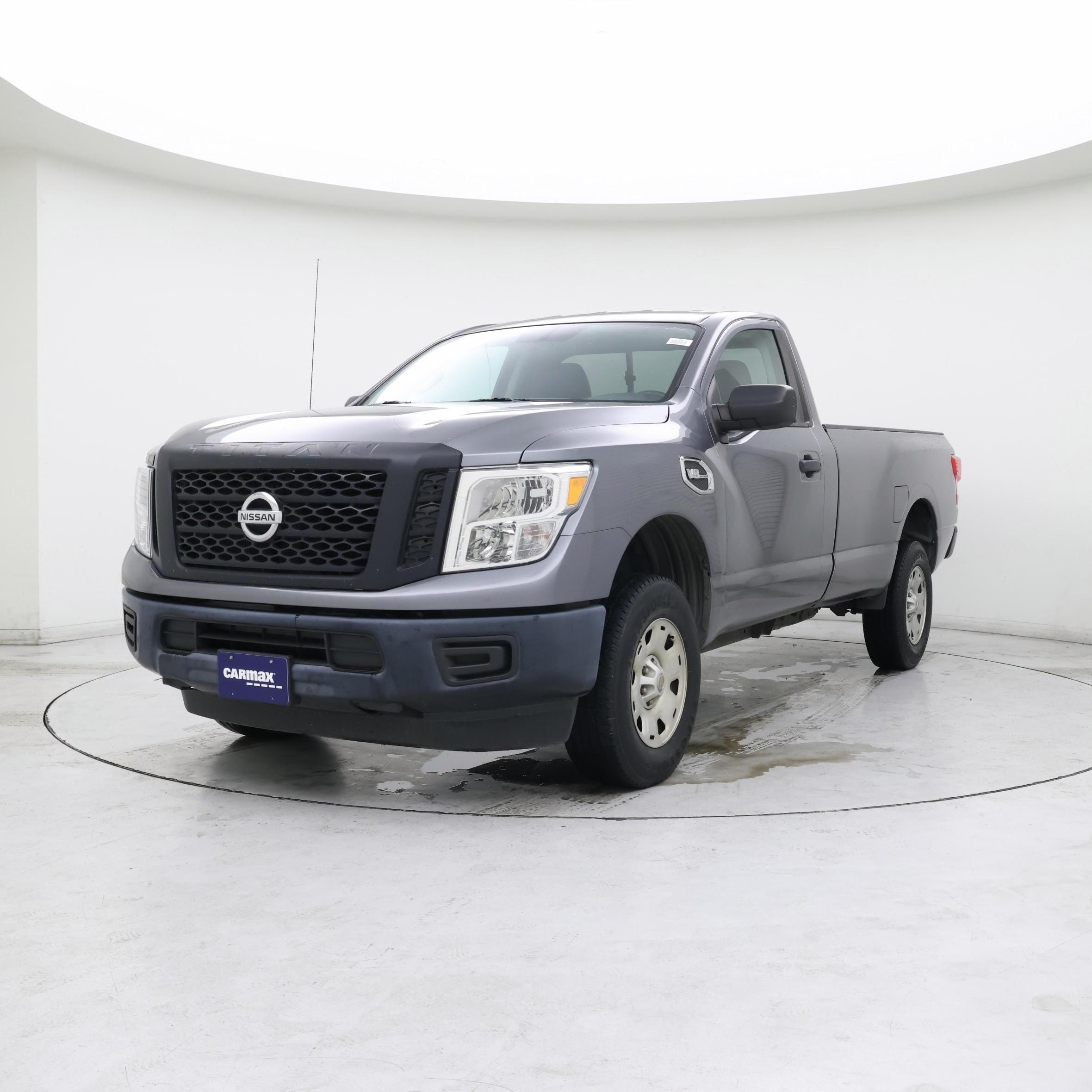 Thumbnail: 2017 Nissan Titan - 4