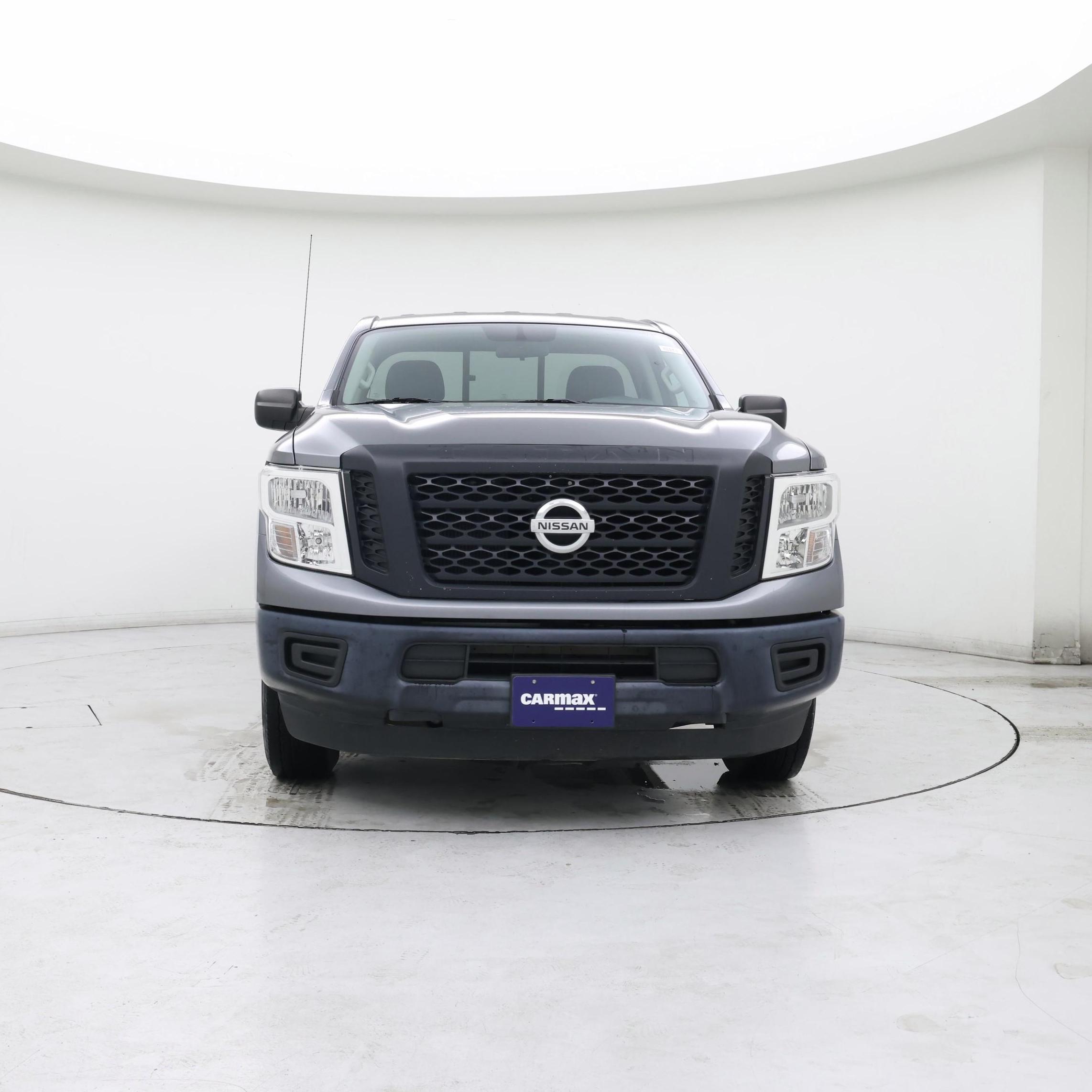 Thumbnail: 2017 Nissan Titan - 5