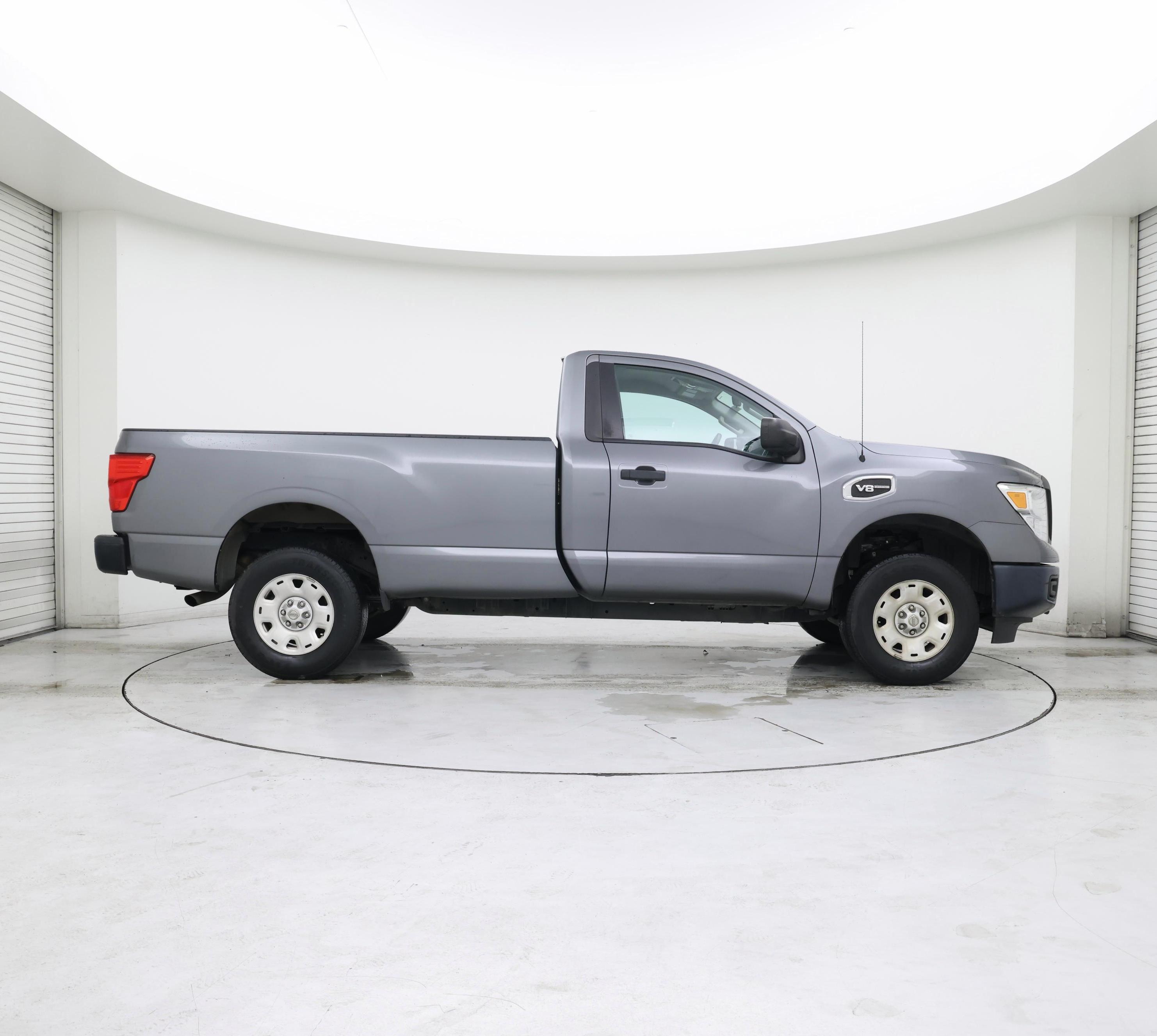 Thumbnail: 2017 Nissan Titan - 7