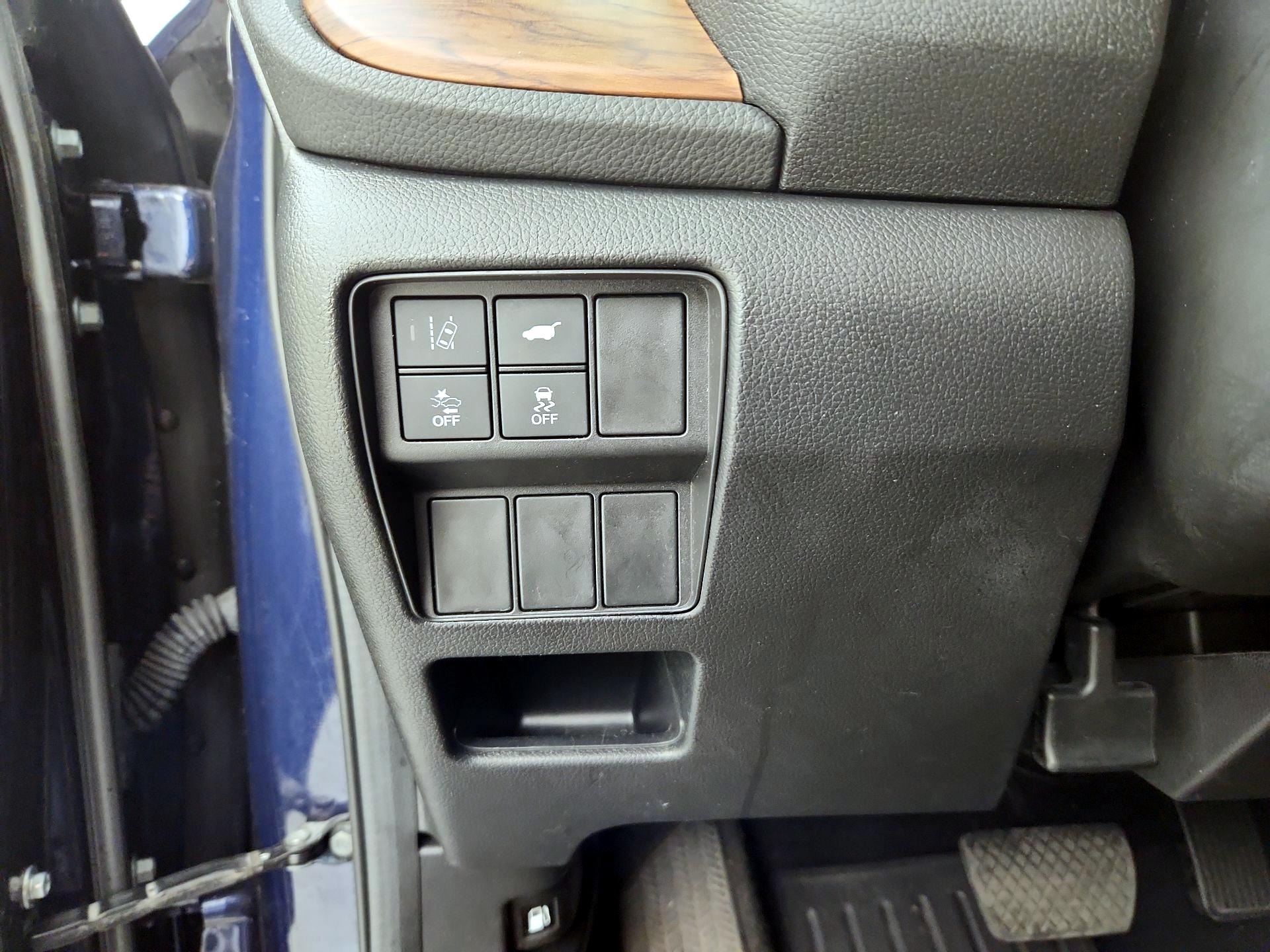 Thumbnail: 2018 Honda CR-V - 13