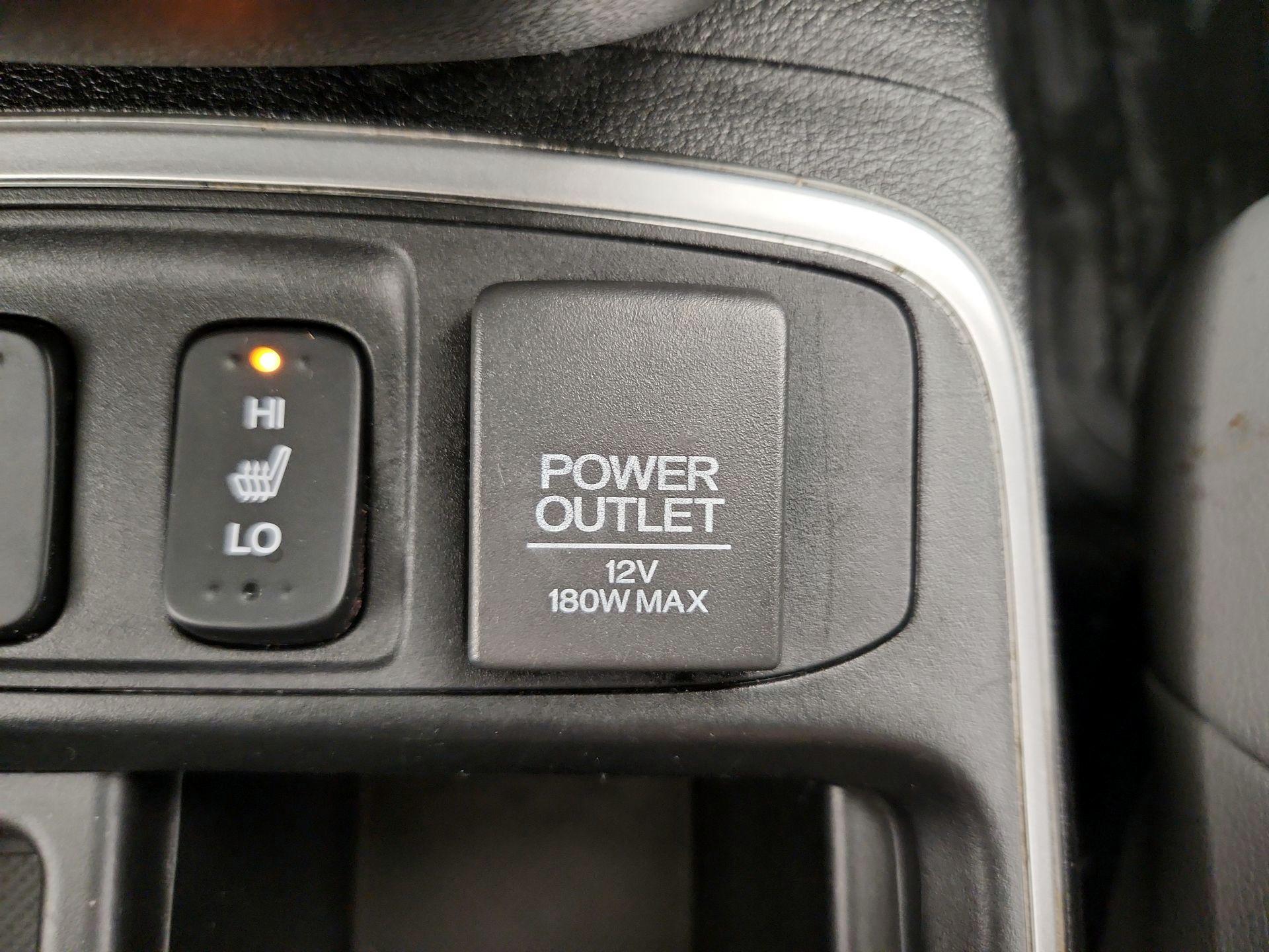 Thumbnail: 2015 Honda CR-V - 18