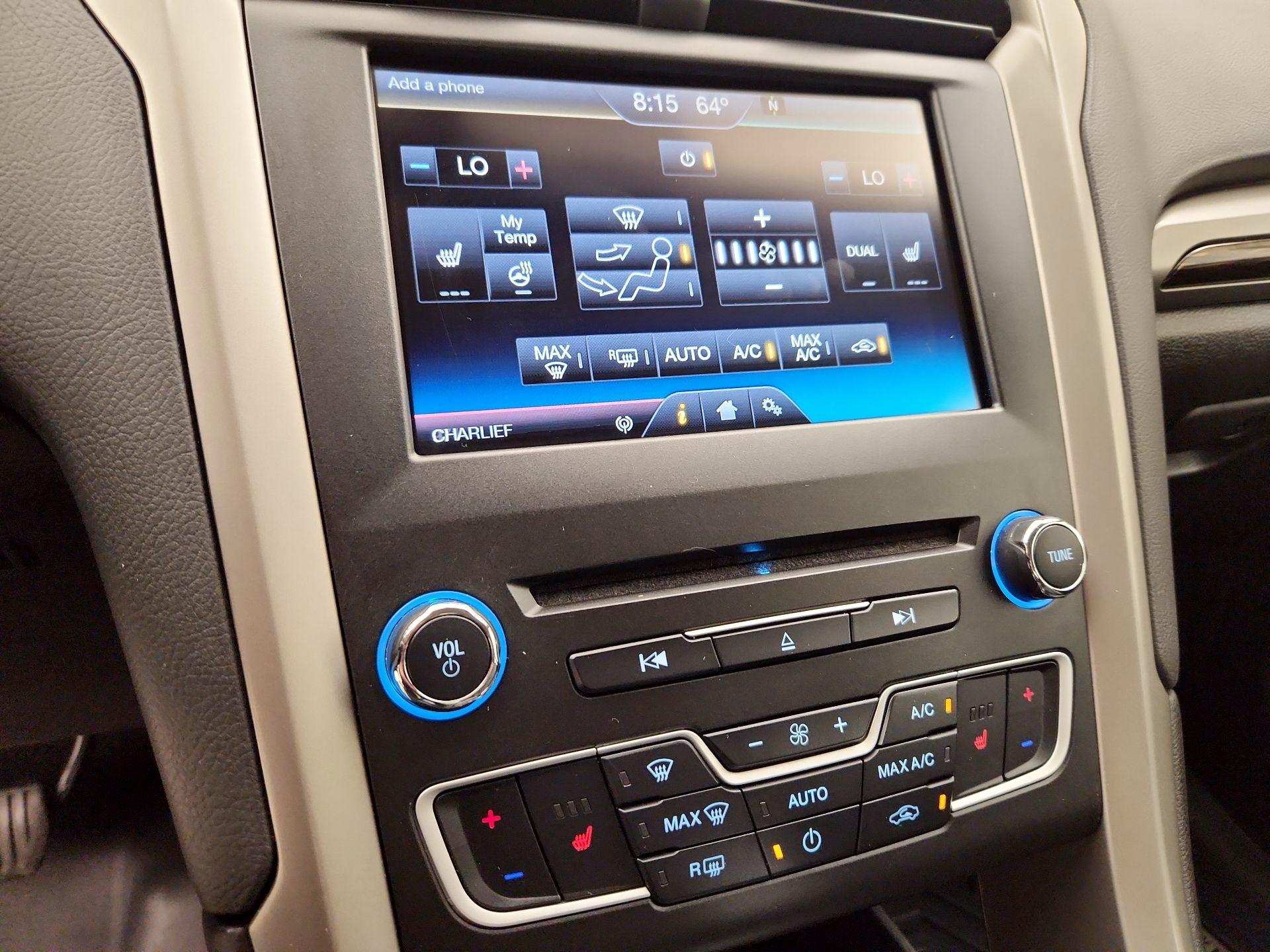 Thumbnail: 2016 Ford Fusion - 17