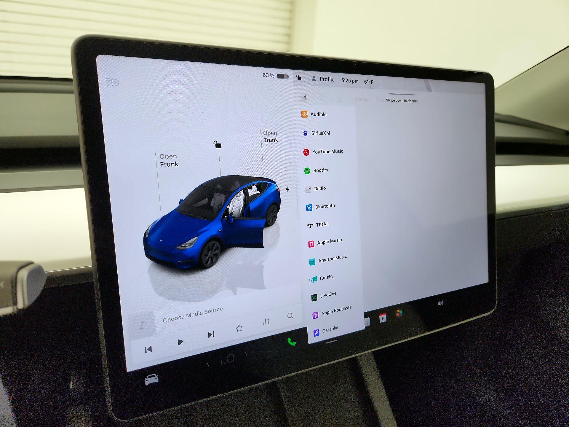 Thumbnail: 2024 Tesla Model Y - 15