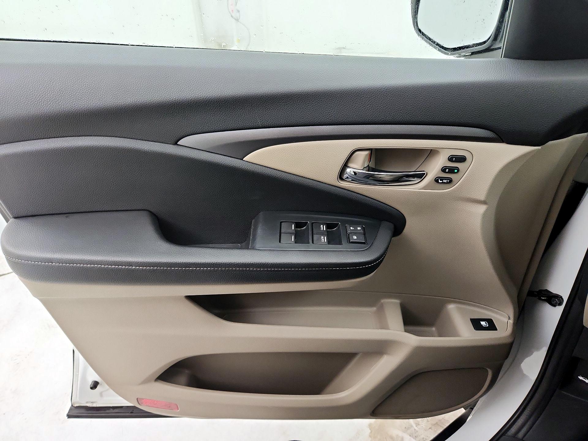 Thumbnail: 2023 Honda Ridgeline - 12