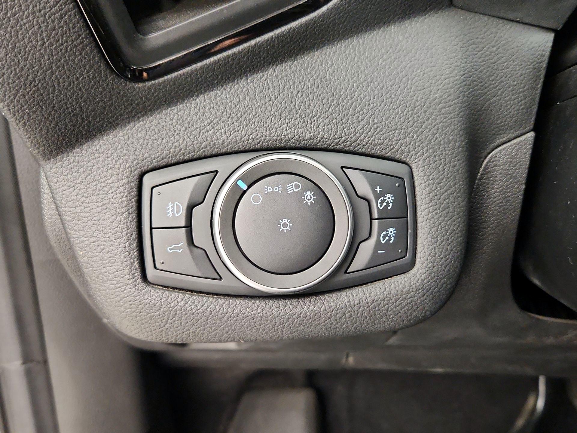 Thumbnail: 2018 Ford Escape - 13