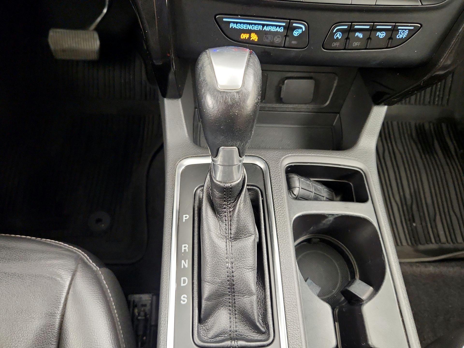 Thumbnail: 2018 Ford Escape - 18