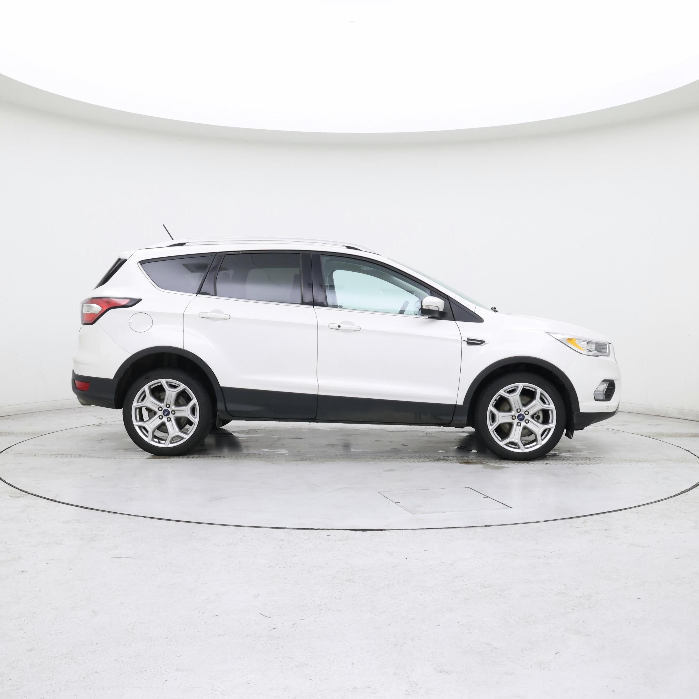 Thumbnail: 2018 Ford Escape - 7