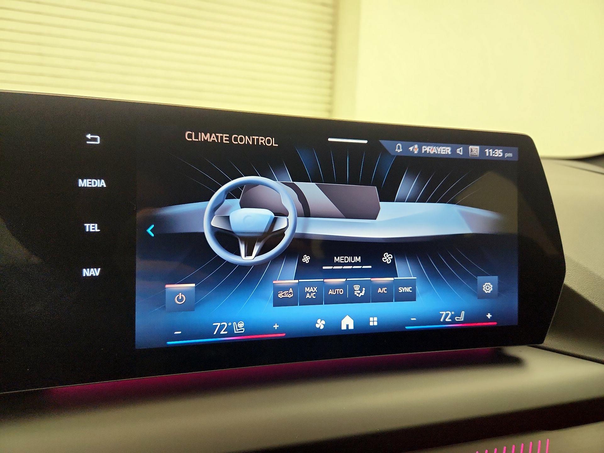 Thumbnail: 2025 BMW 2 Series - 16