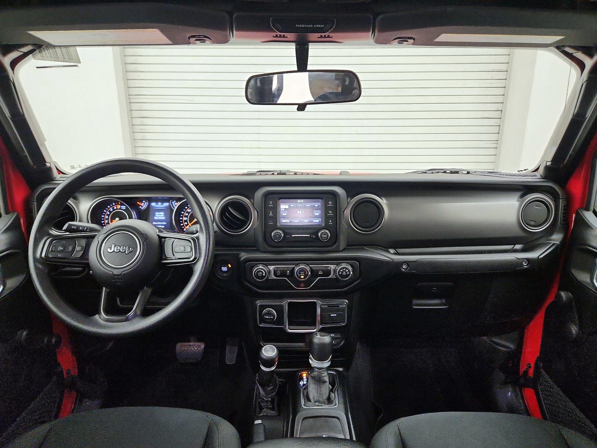 Thumbnail: 2021 Jeep Gladiator - 9