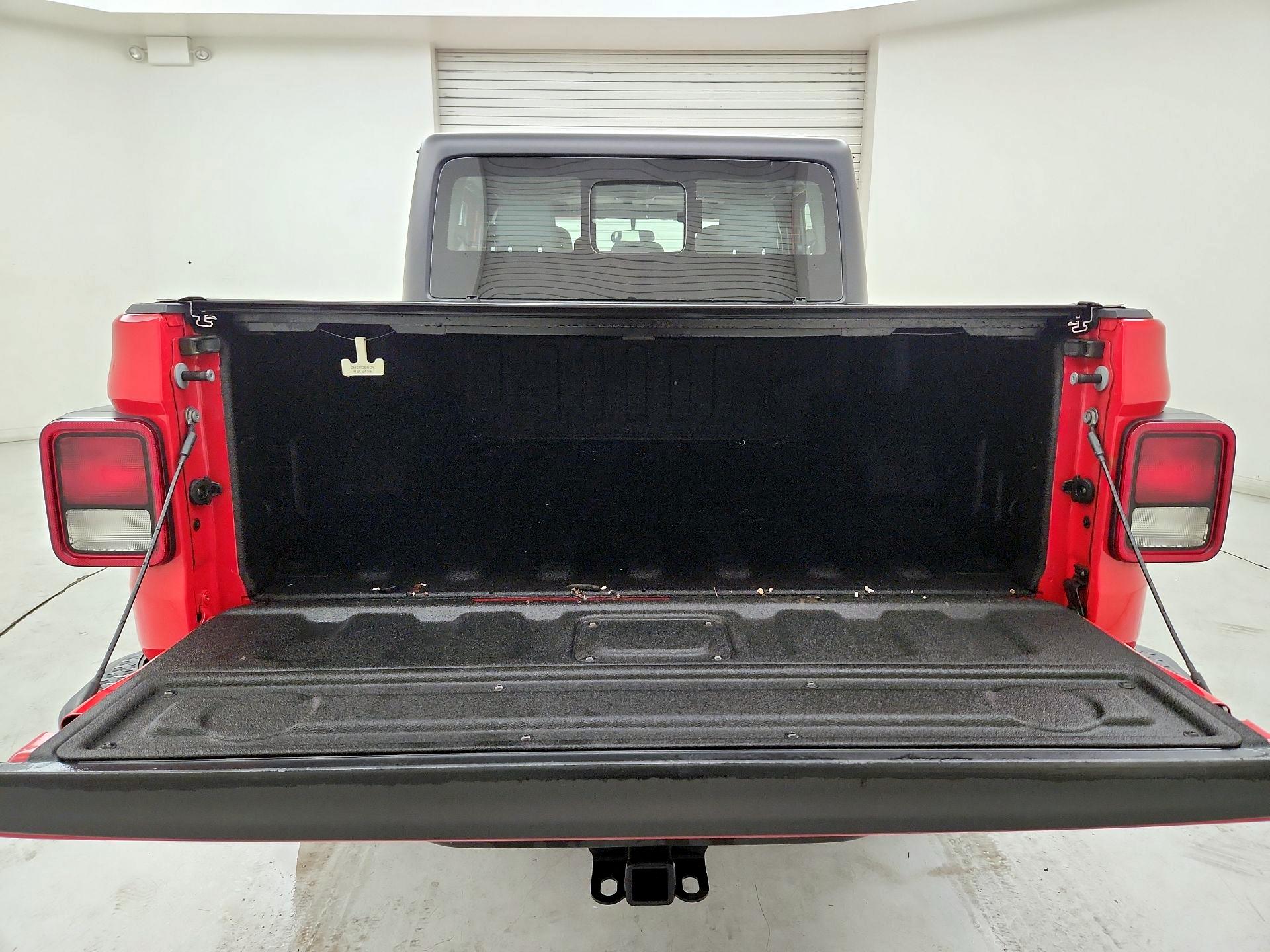 Thumbnail: 2021 Jeep Gladiator - 20