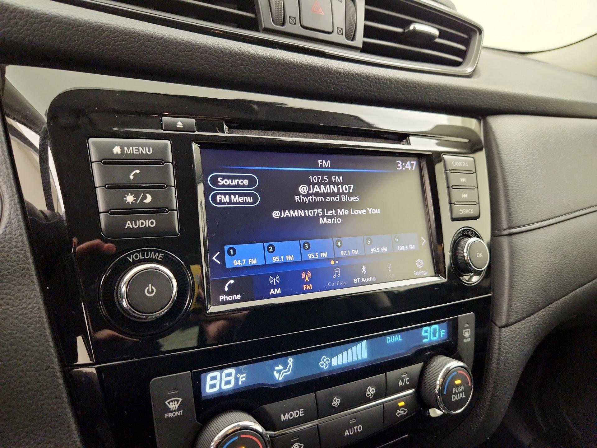 Thumbnail: 2019 Nissan Rogue - 15