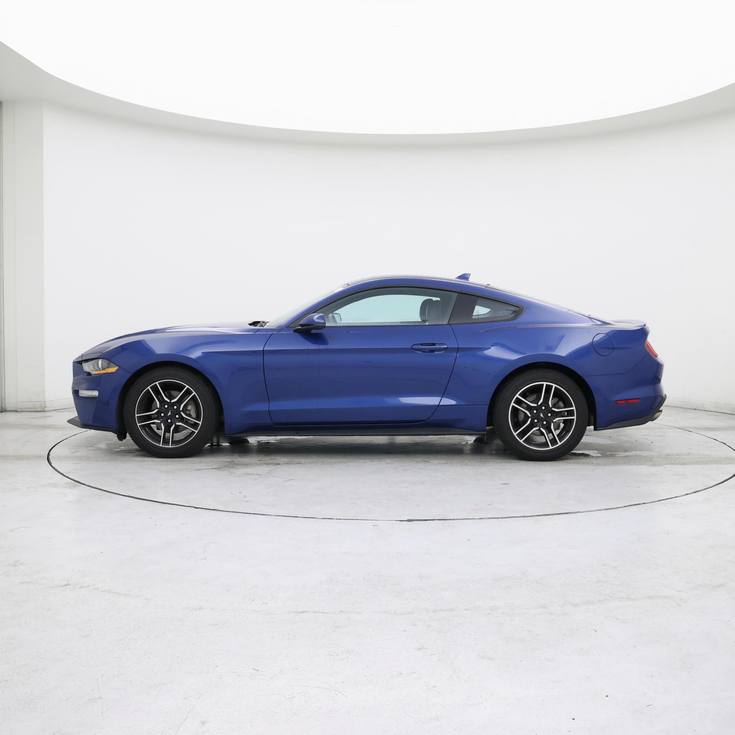 Thumbnail: 2022 Ford Mustang - 3