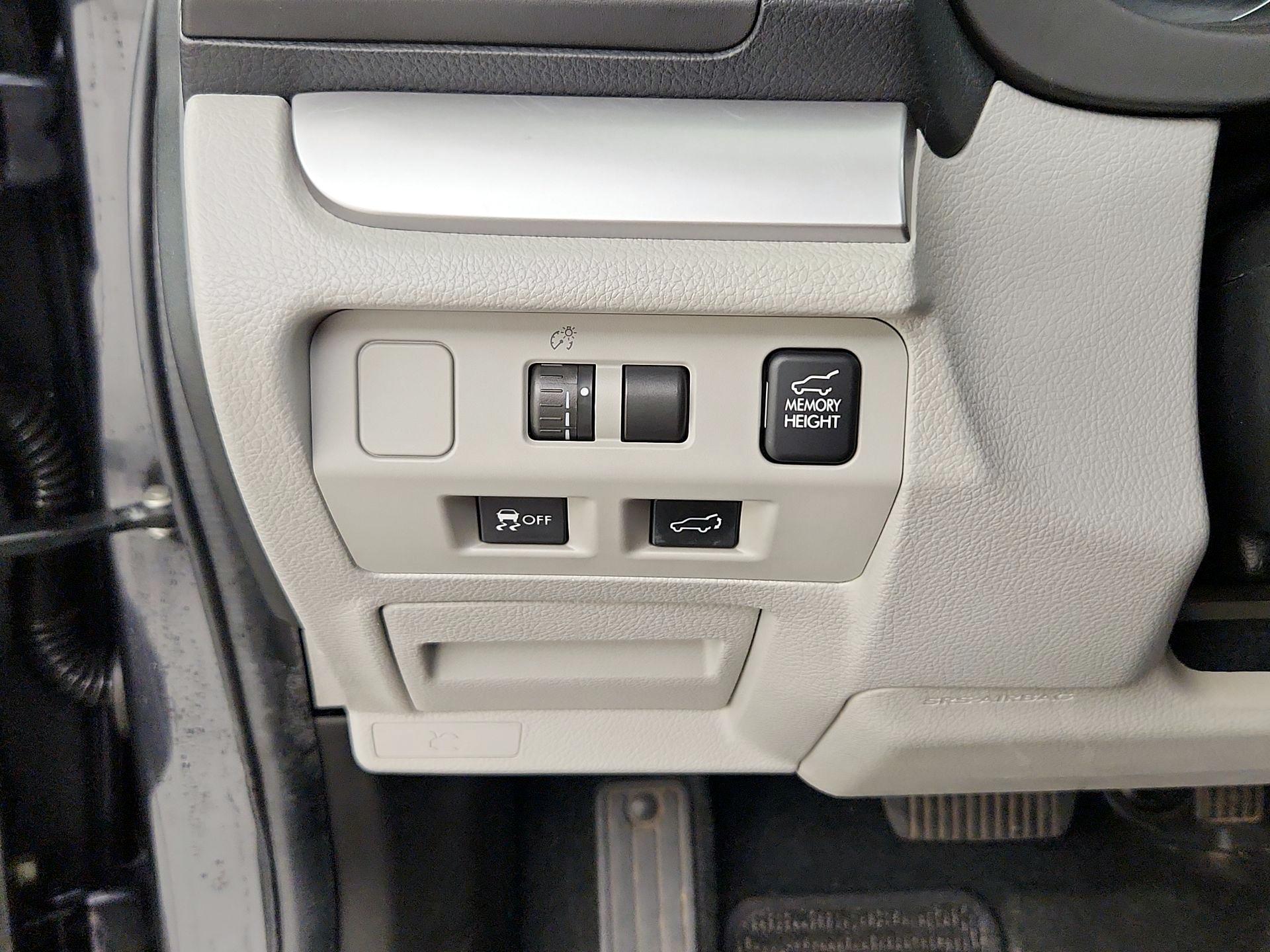 Thumbnail: 2014 Subaru Forester - 13