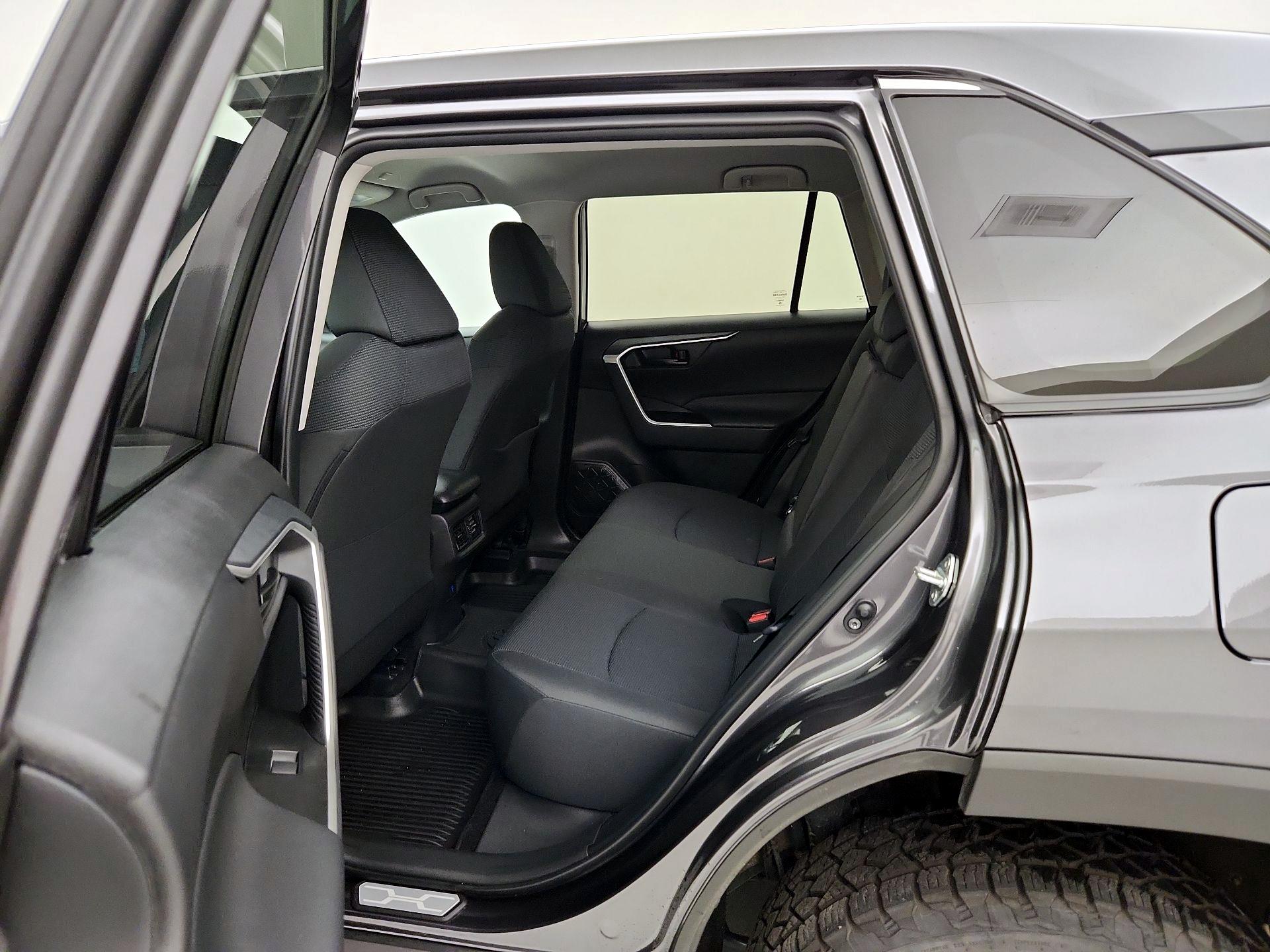 Thumbnail: 2024 Toyota RAV4 - 19