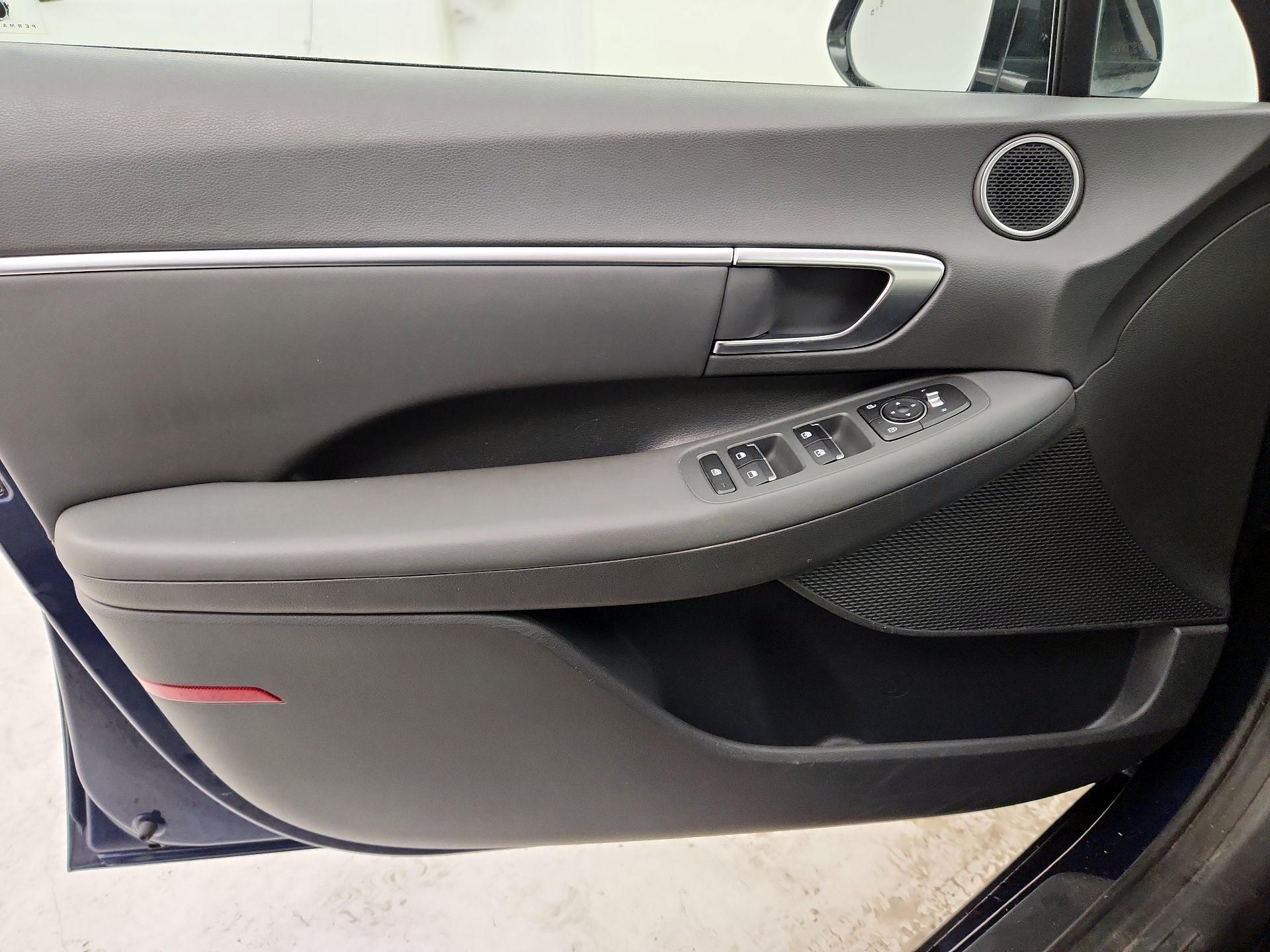 Thumbnail: 2021 Hyundai Sonata - 12