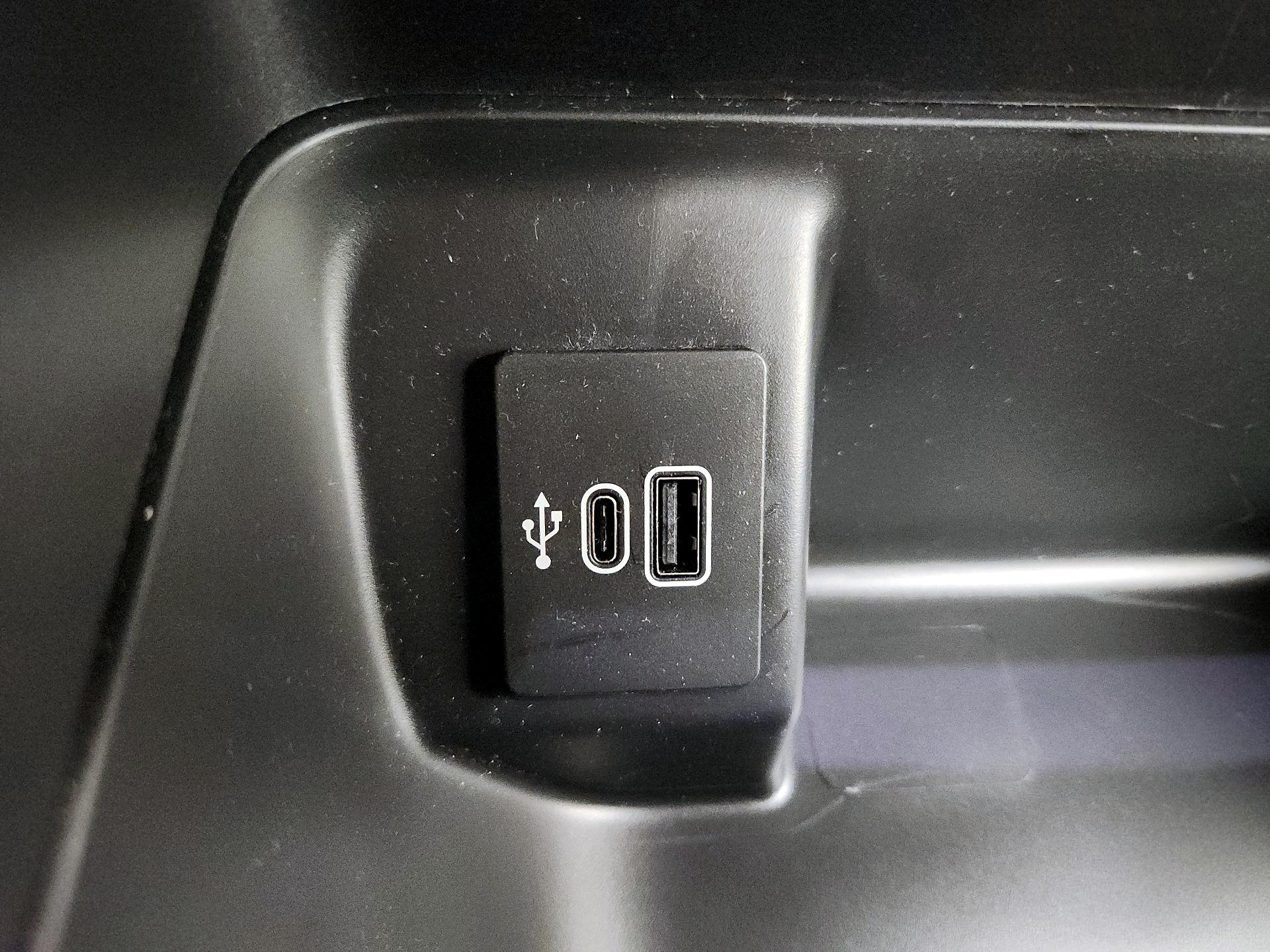 Thumbnail: 2025 Ford F-150 - 18