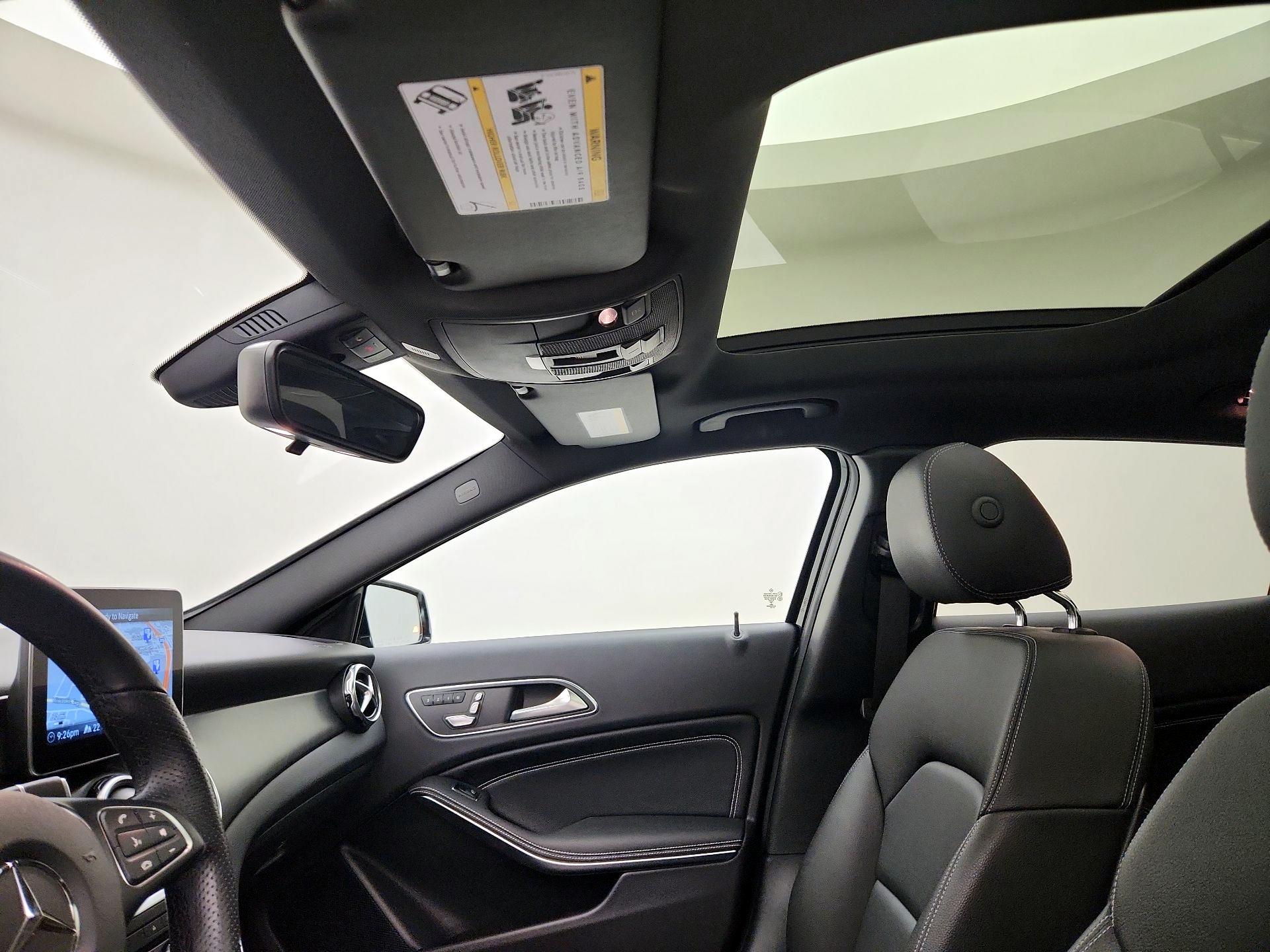 Thumbnail: 2019 Mercedes-Benz GLA - 20