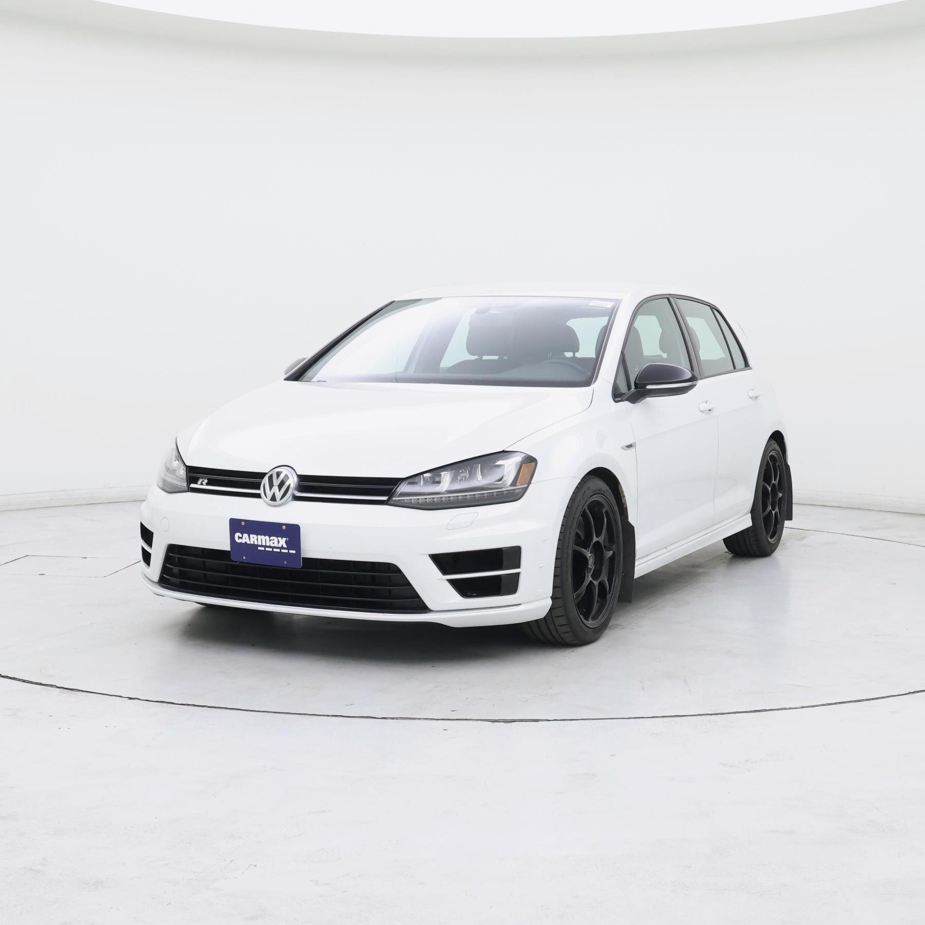 Thumbnail: 2016 Volkswagen Golf - 4