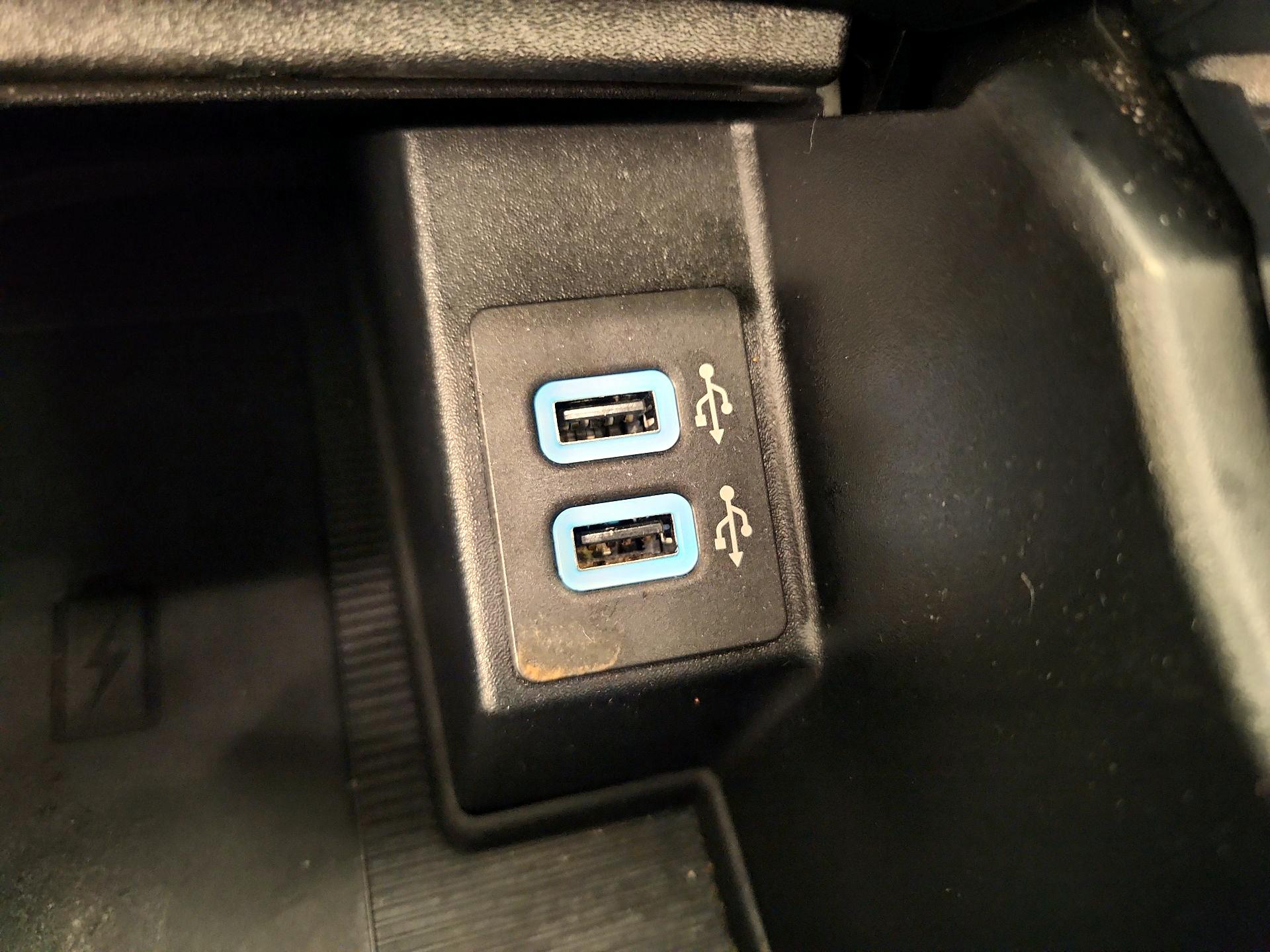 Thumbnail: 2020 Ford Edge - 19