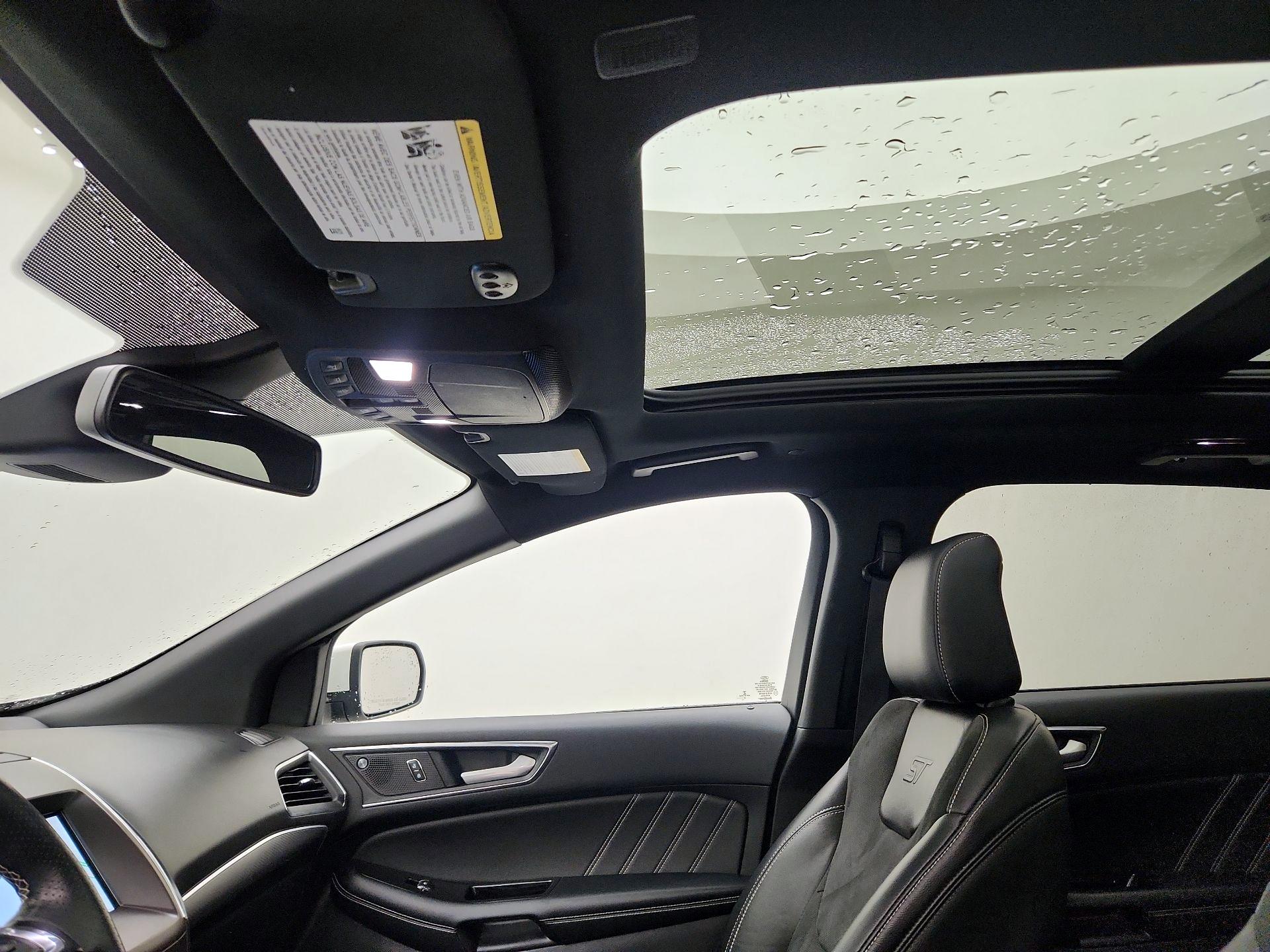 Thumbnail: 2020 Ford Edge - 20