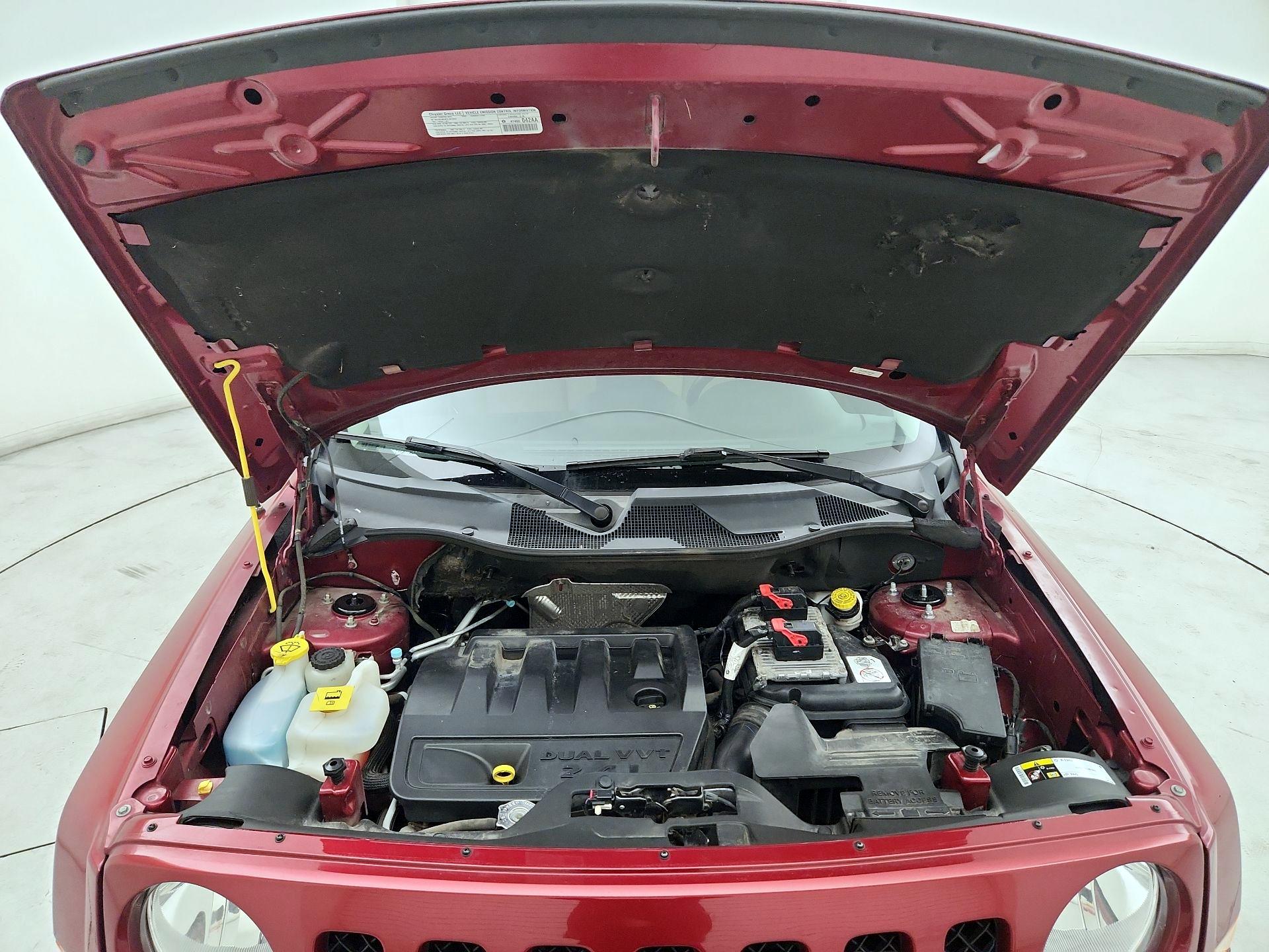 Thumbnail: 2014 Jeep Patriot - 19