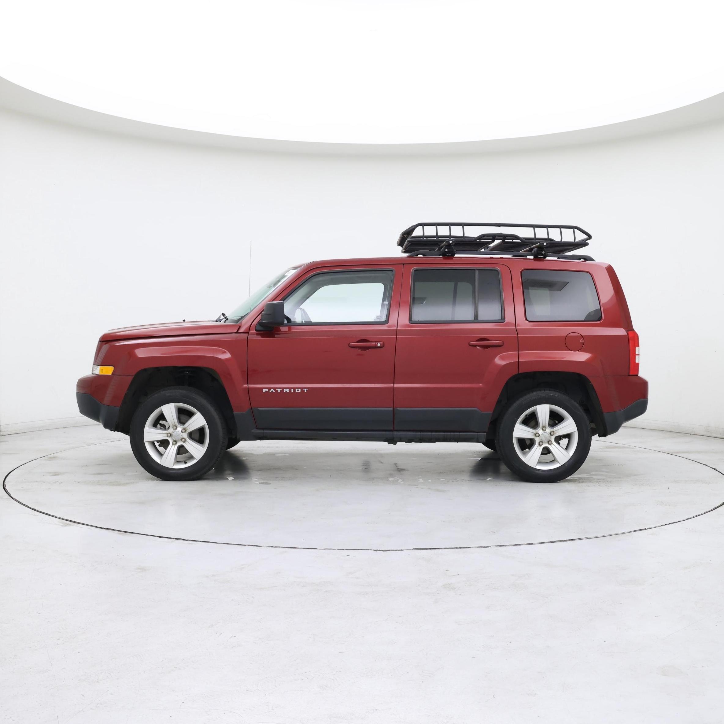 Thumbnail: 2014 Jeep Patriot - 3